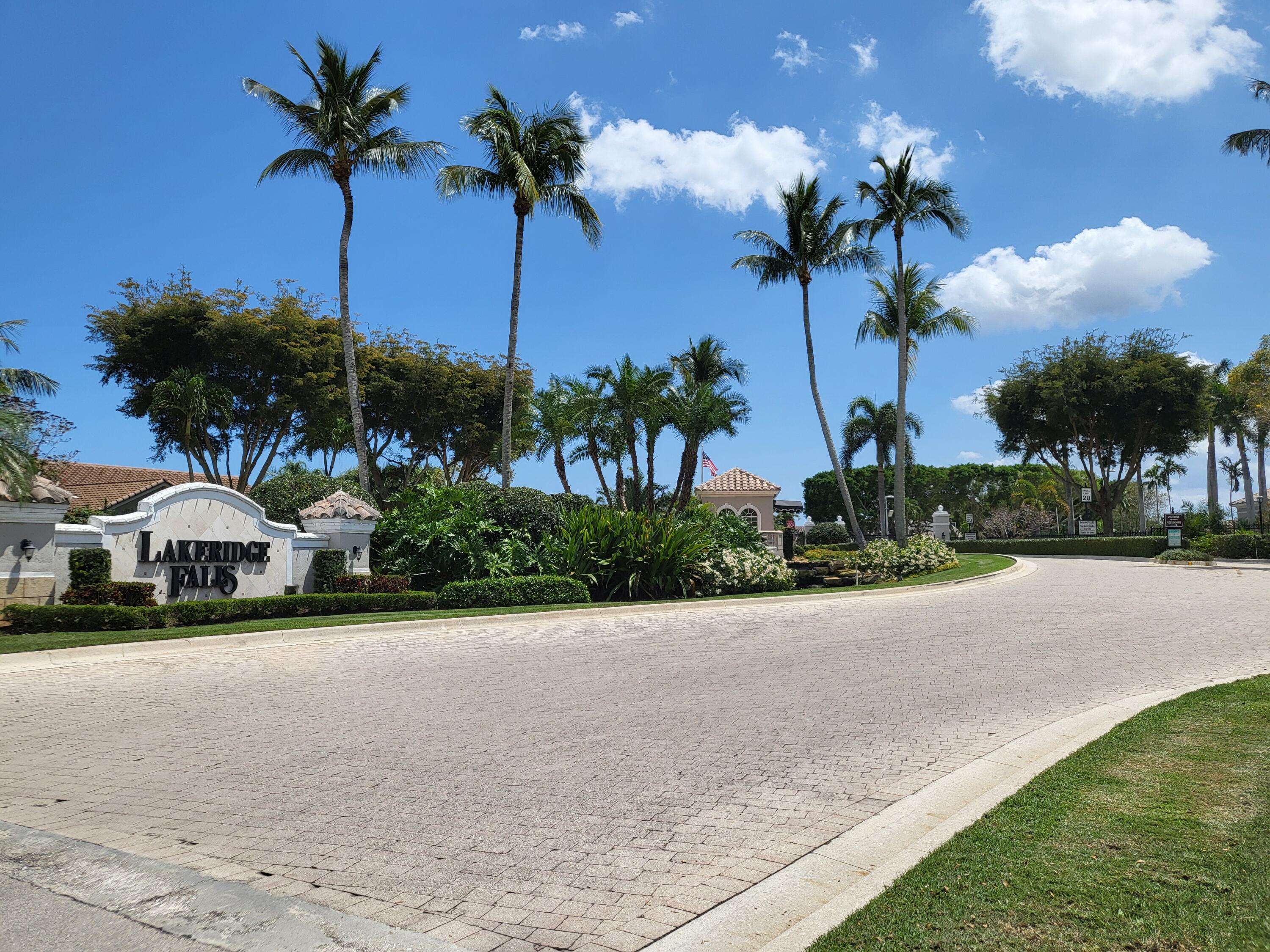 Boynton Beach, FL 33437,12404 Lakeridge Falls DR