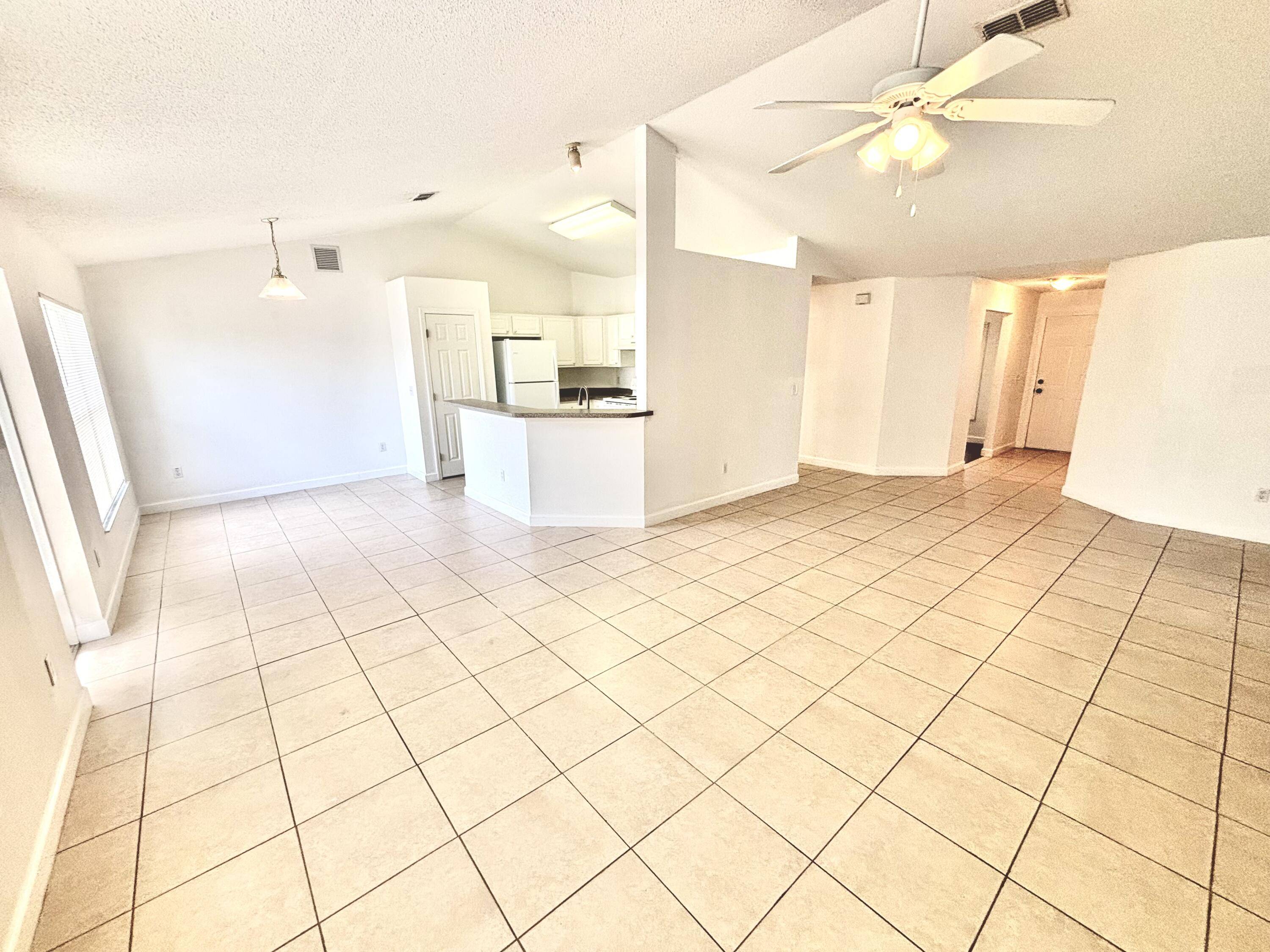 Port Saint Lucie, FL 34984,344 SW Majestic TER