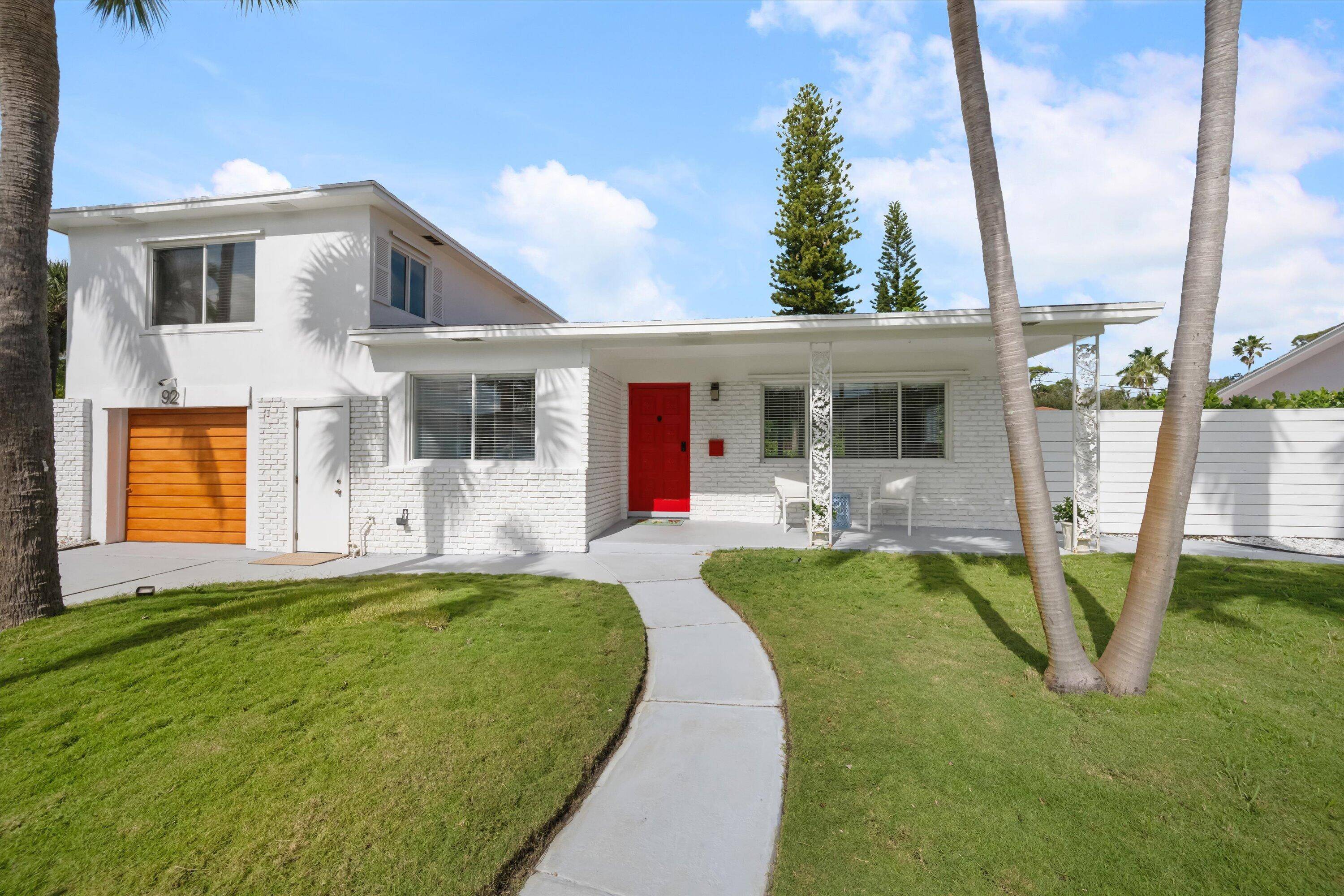Lake Worth Beach, FL 33460,92 S 18th AVE