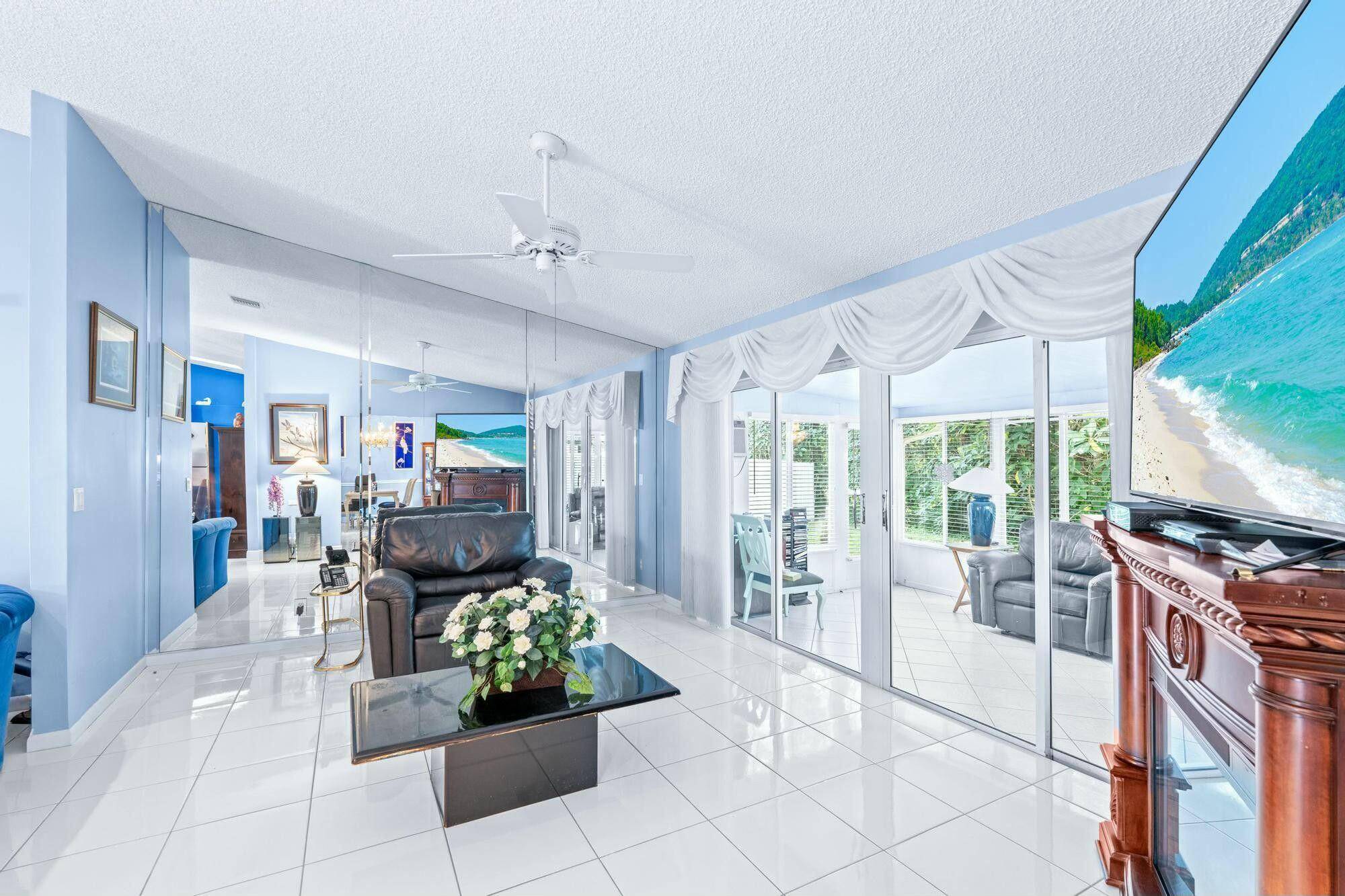 Lake Worth, FL 33467,8261 Lake Cypress RD