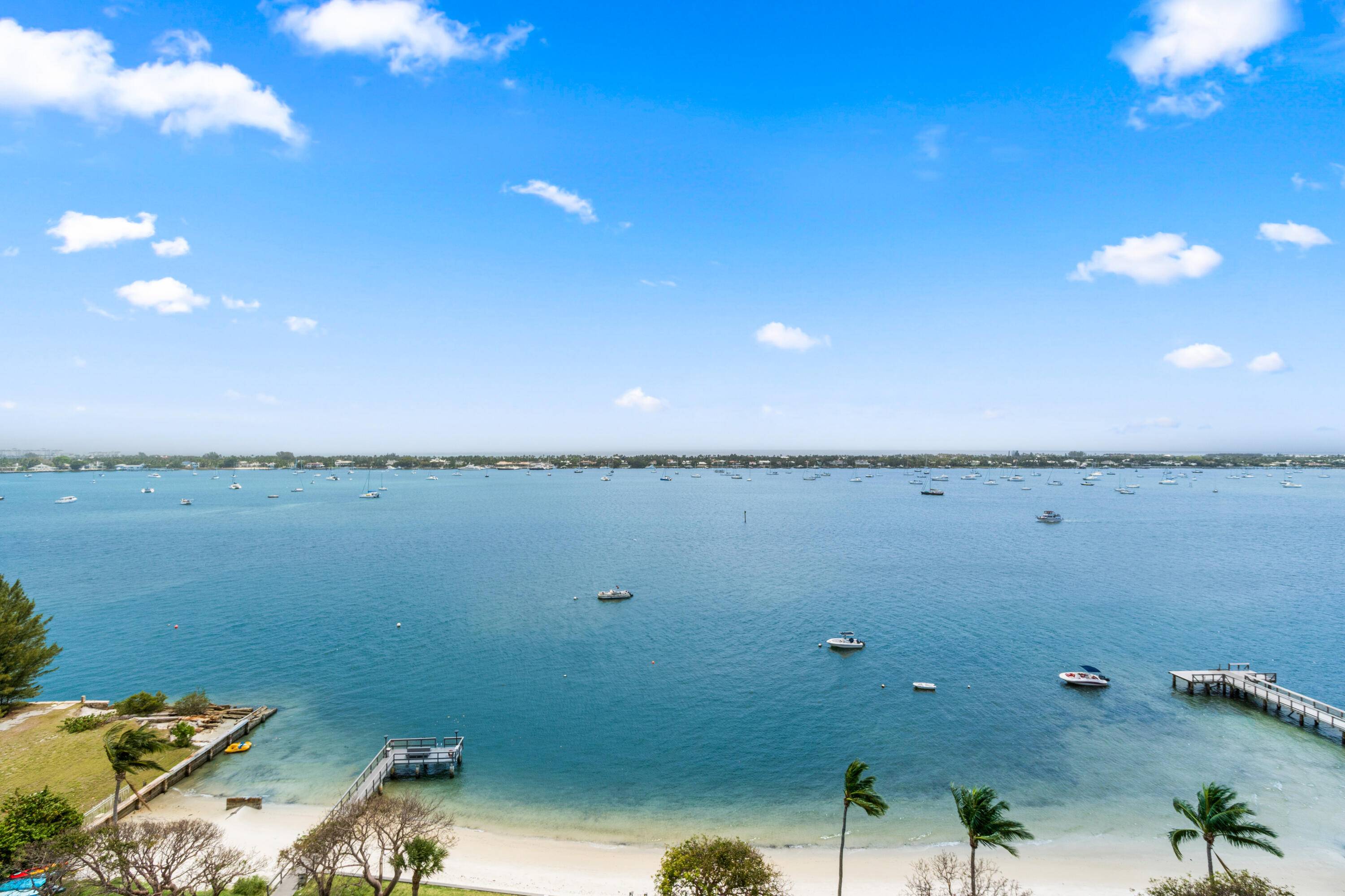 West Palm Beach, FL 33407,5600 N Flagler DR 1209