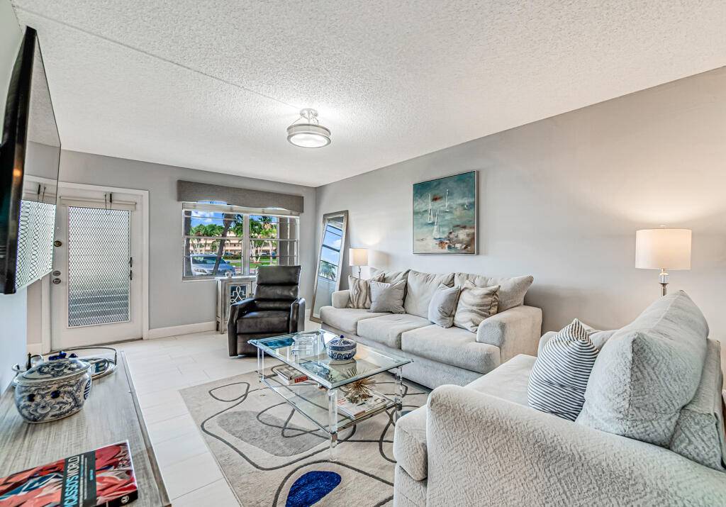Boca Raton, FL 33434,1050 Newcastle C