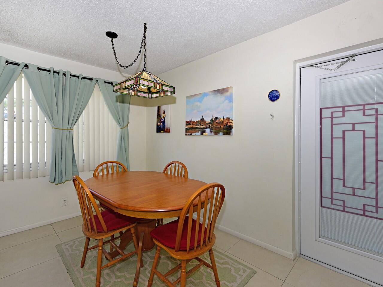 Deerfield Beach, FL 33442,45 Farnham B