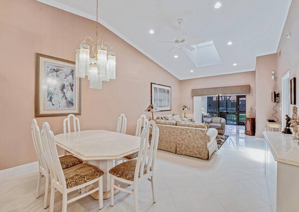 Delray Beach, FL 33484,6069 Sunny Pointe CIR