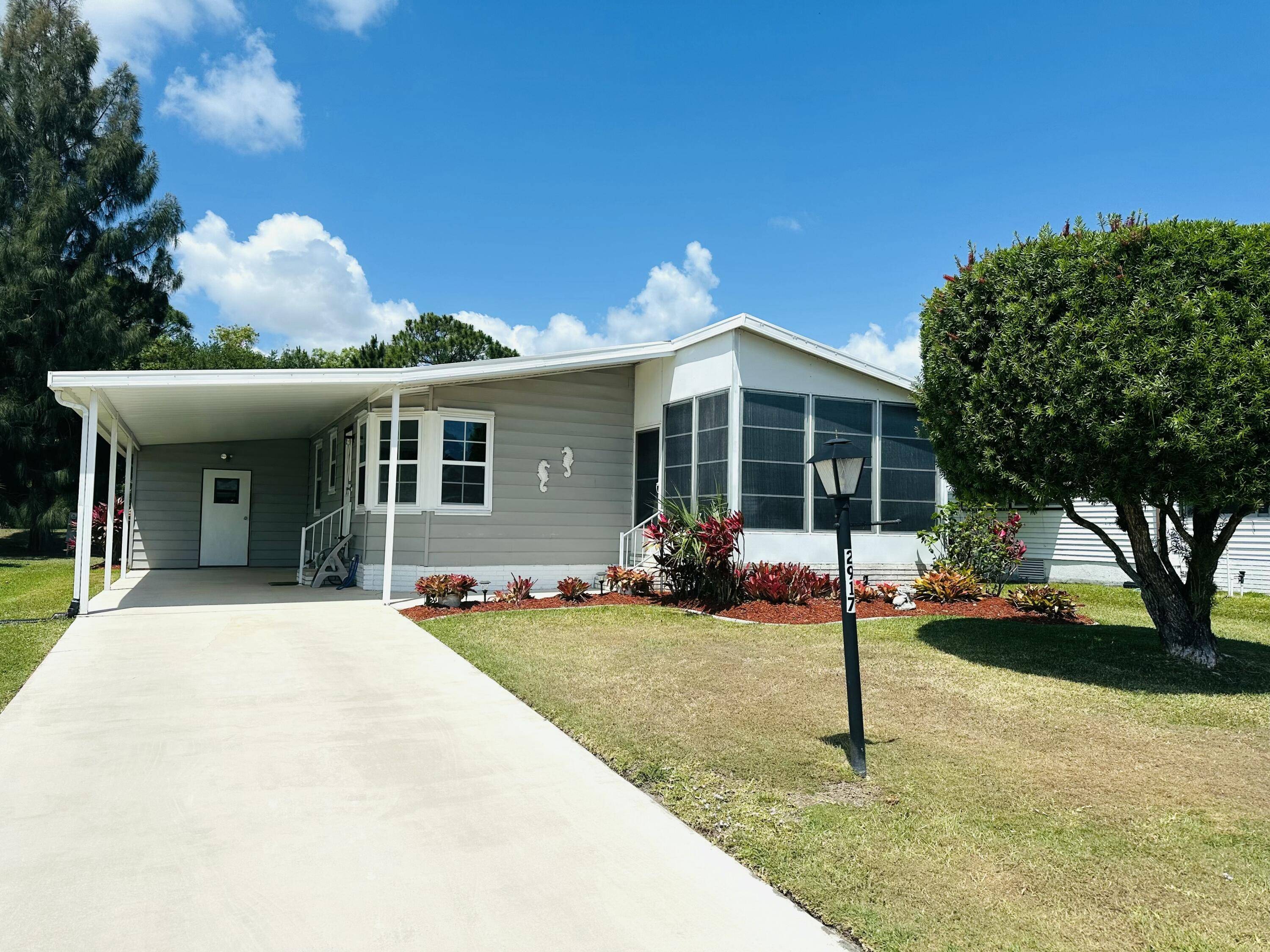 Port Saint Lucie, FL 34952,2917 Fiddlewood CIR