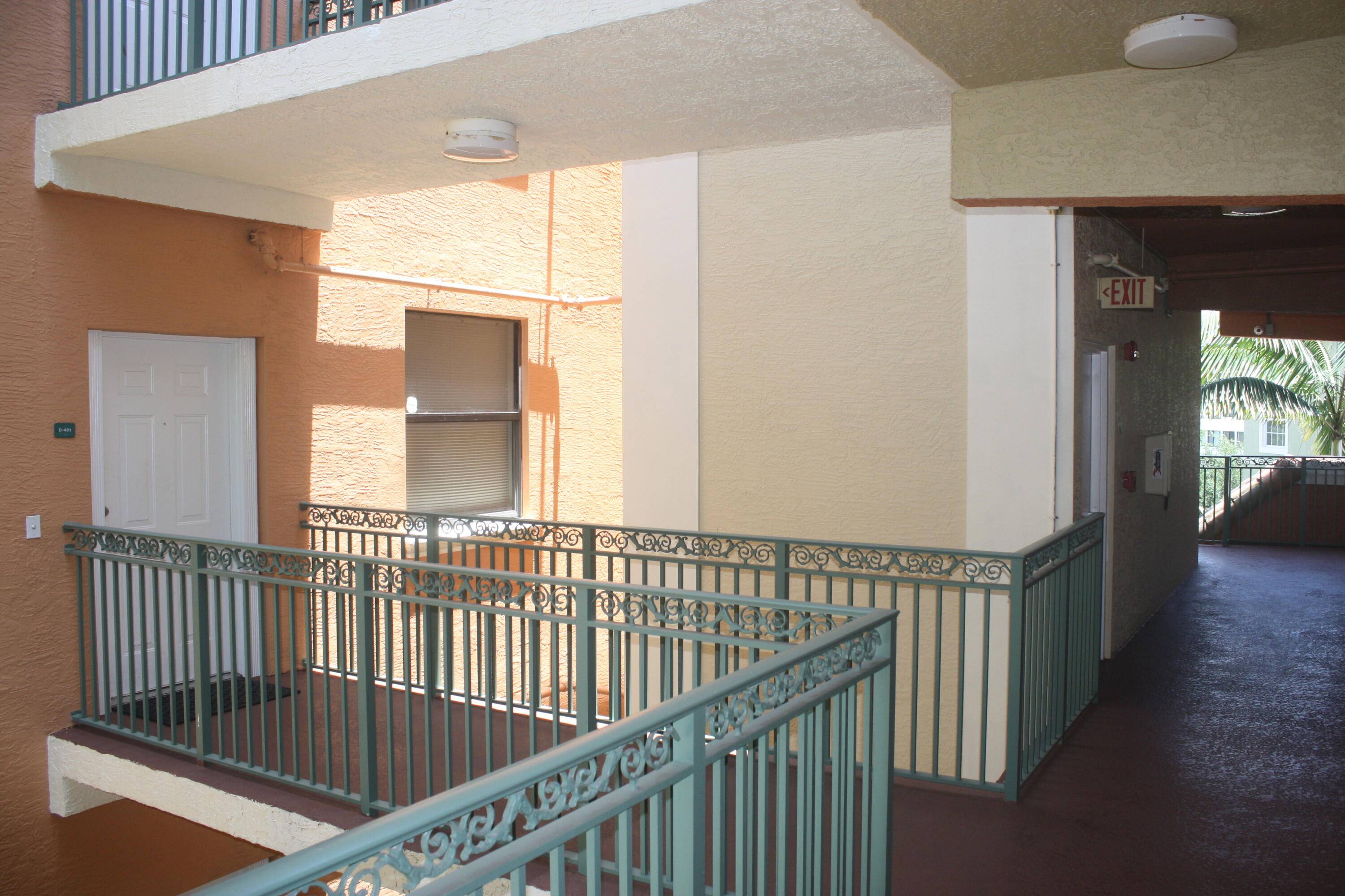 West Palm Beach, FL 33401,1610 Presidential WAY 401