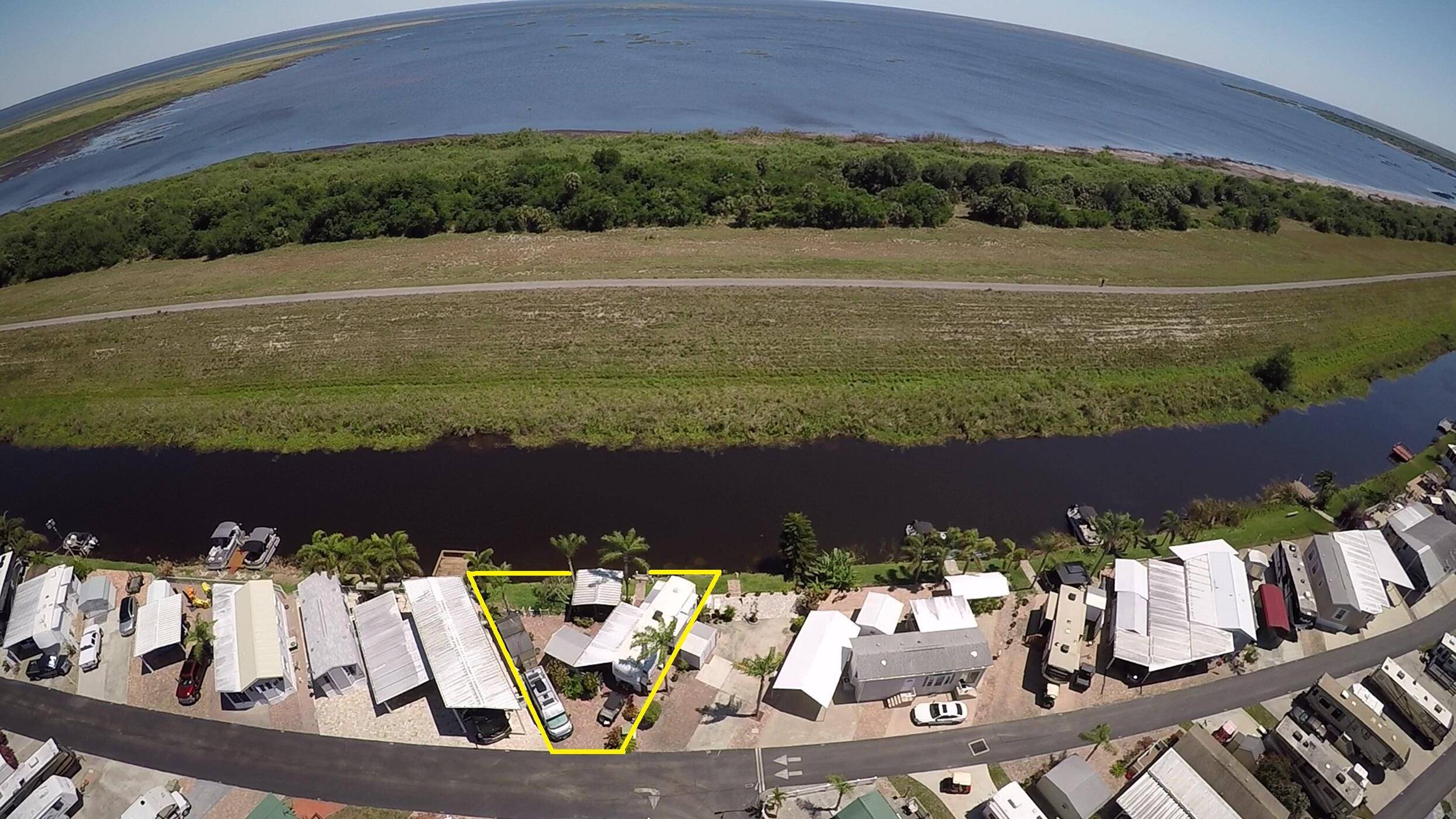 Okeechobee, FL 34974,7950 Hwy 78 W 105