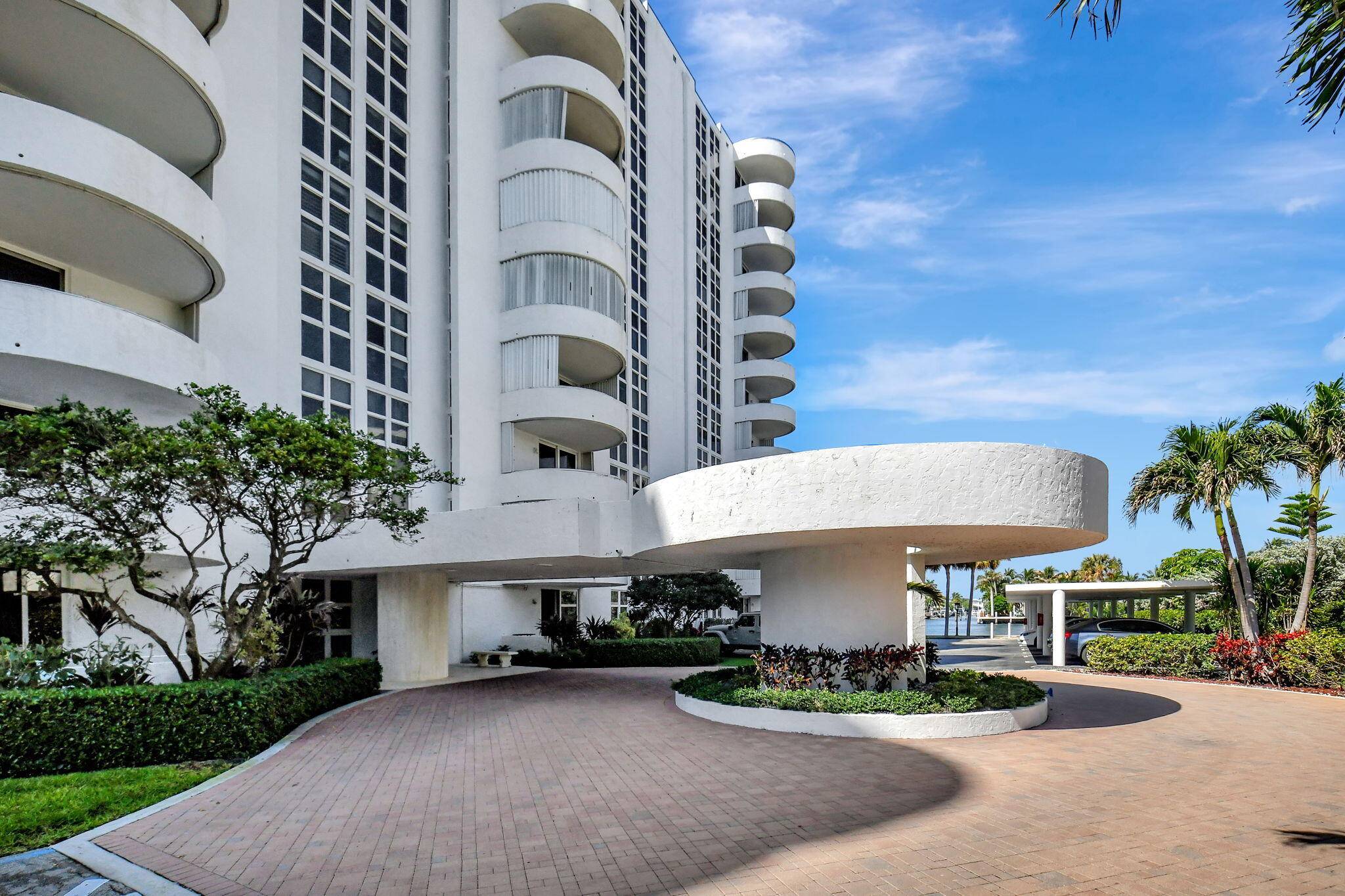 Delray Beach, FL 33483,2200 S Ocean BLVD 405