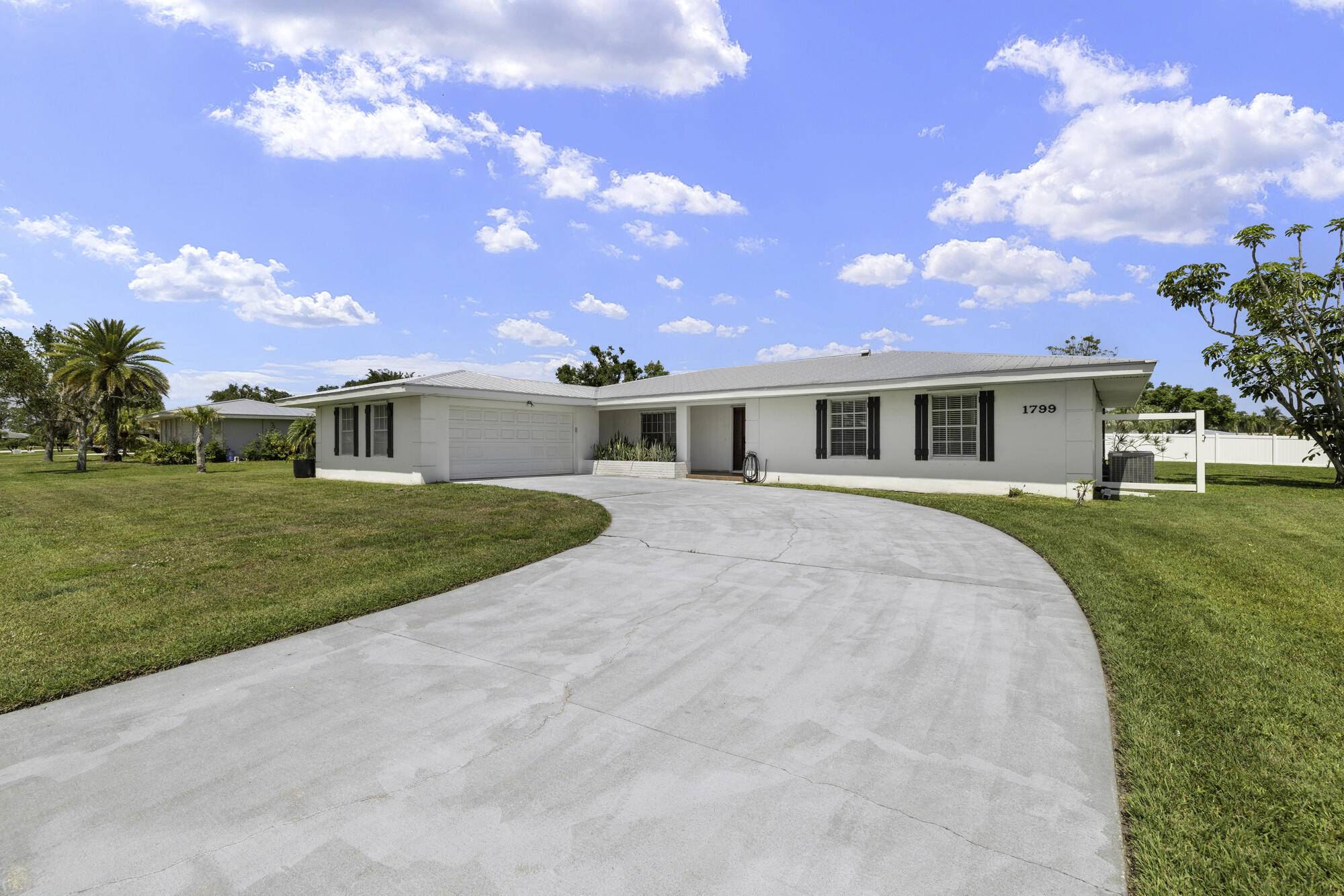 Port Saint Lucie, FL 34952,1799 SE Westmoreland BLVD