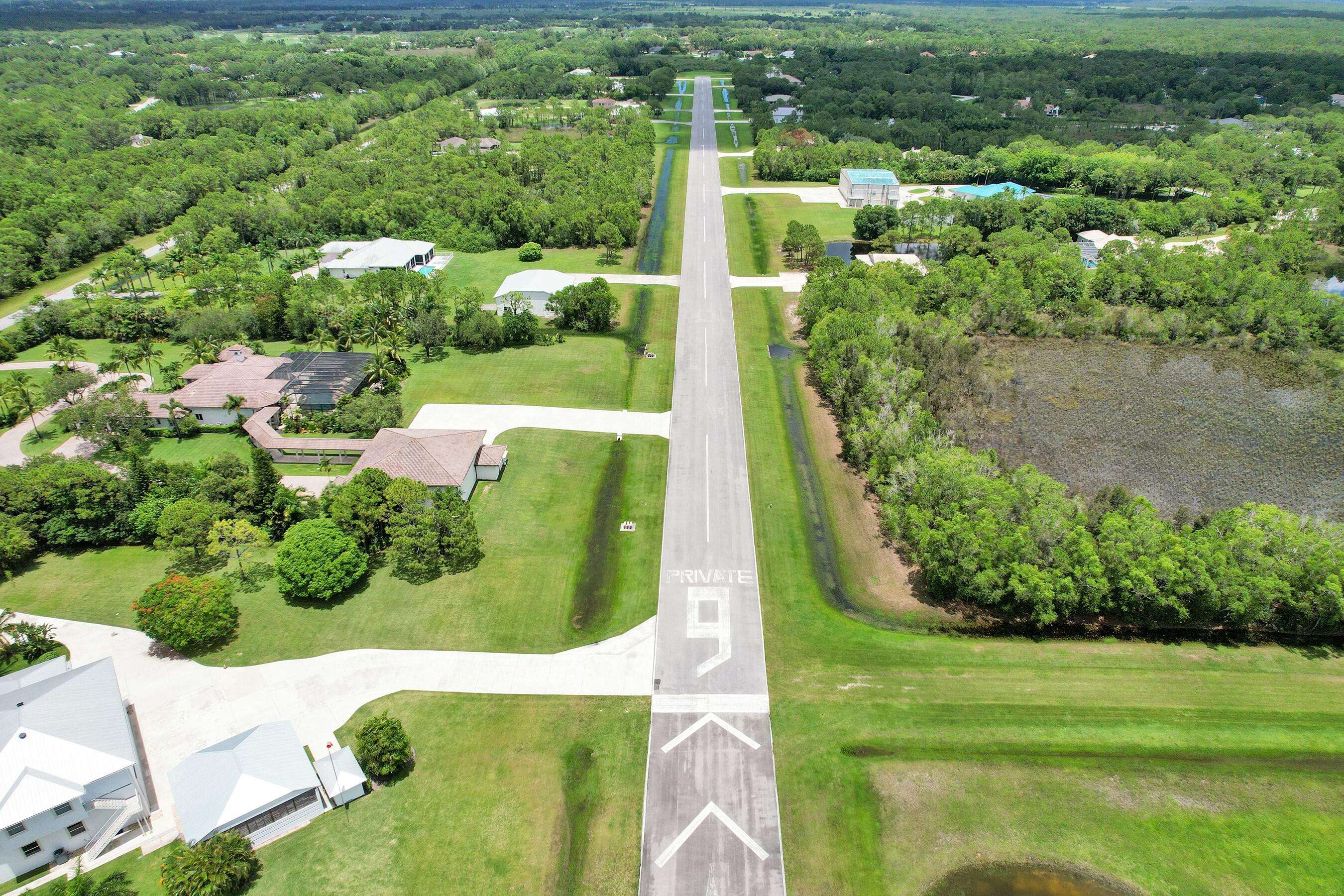 Jupiter, FL 33478,3120 SE Downwinds RD