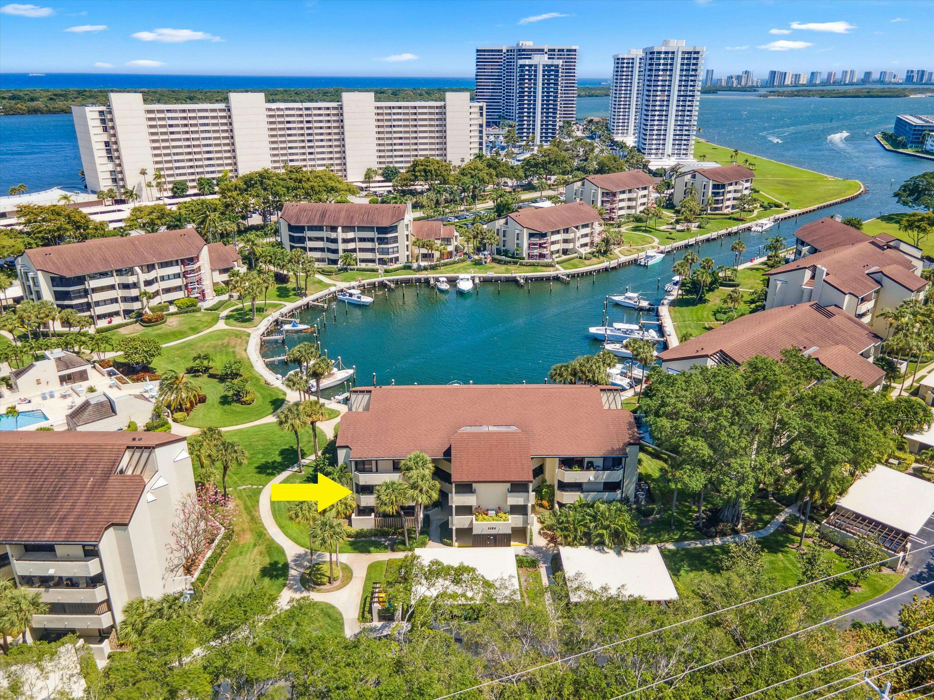 North Palm Beach, FL 33408,1124 W Marine WAY D2l