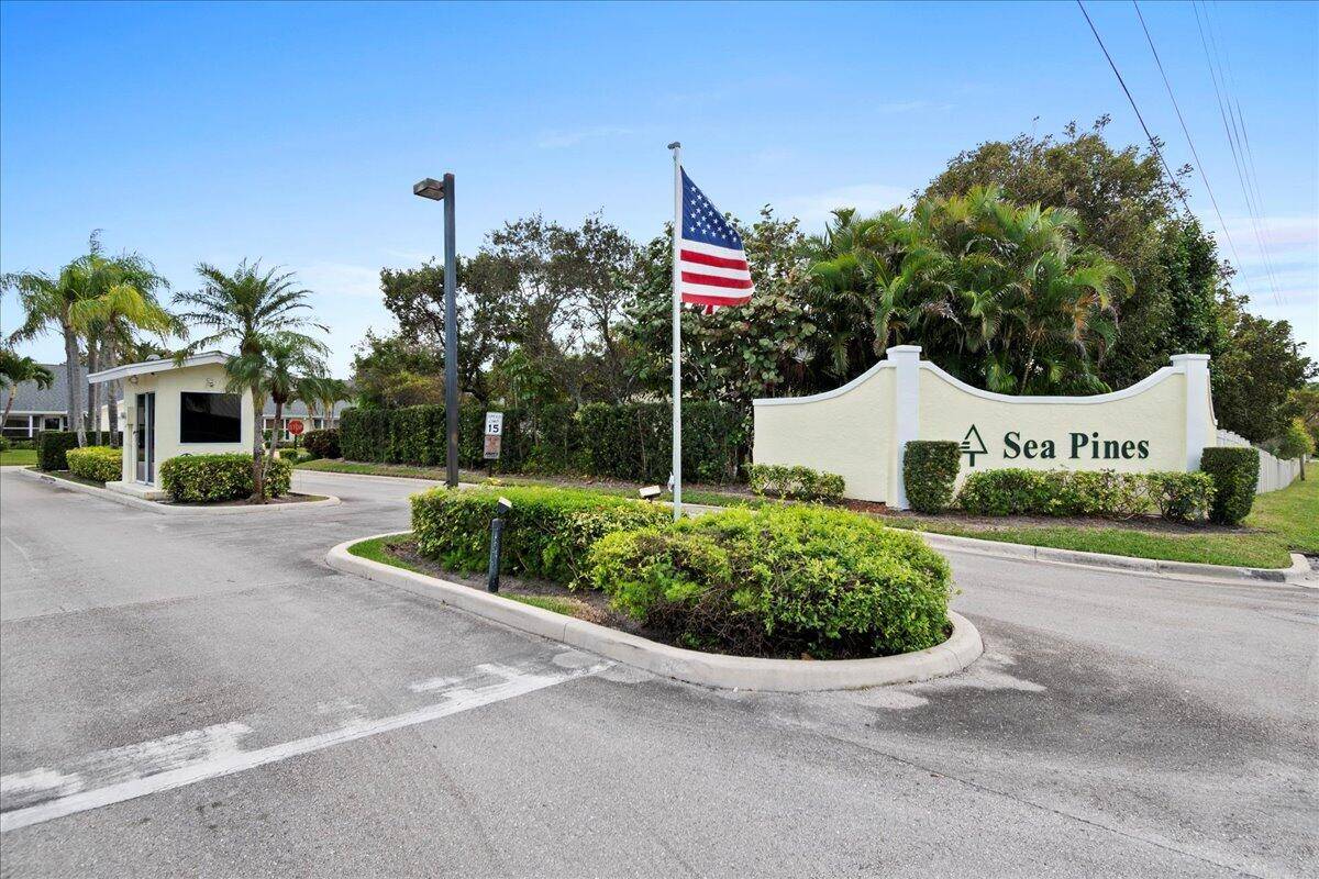 Hobe Sound, FL 33455,10862 SE Sea Pines CIR