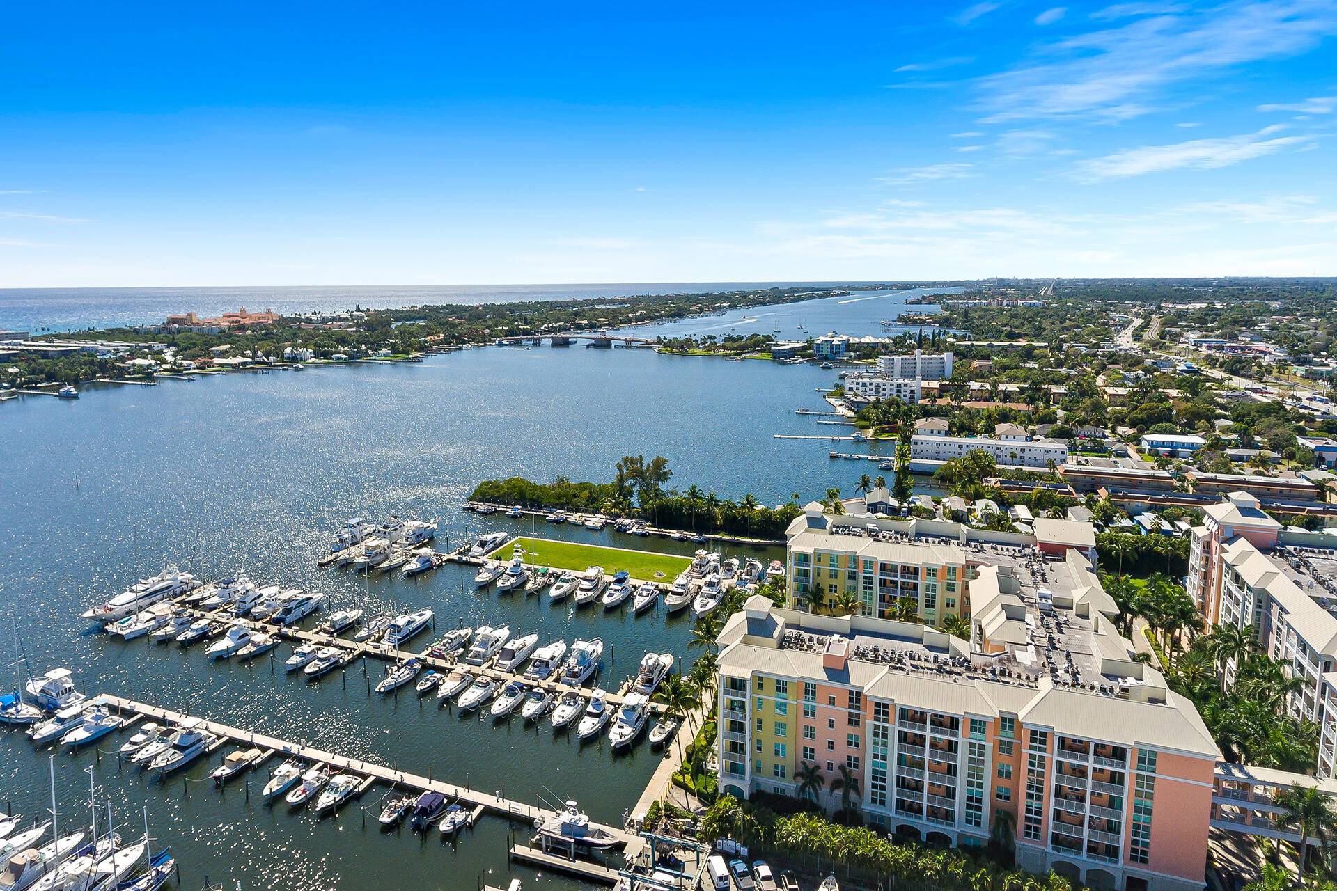 Lantana, FL 33462,806 E Windward WAY 321