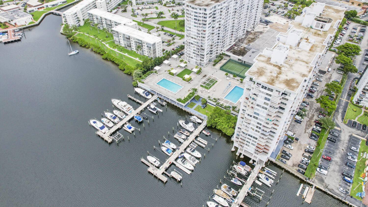 Aventura, FL 33160,18051 Biscayne BLVD 1504