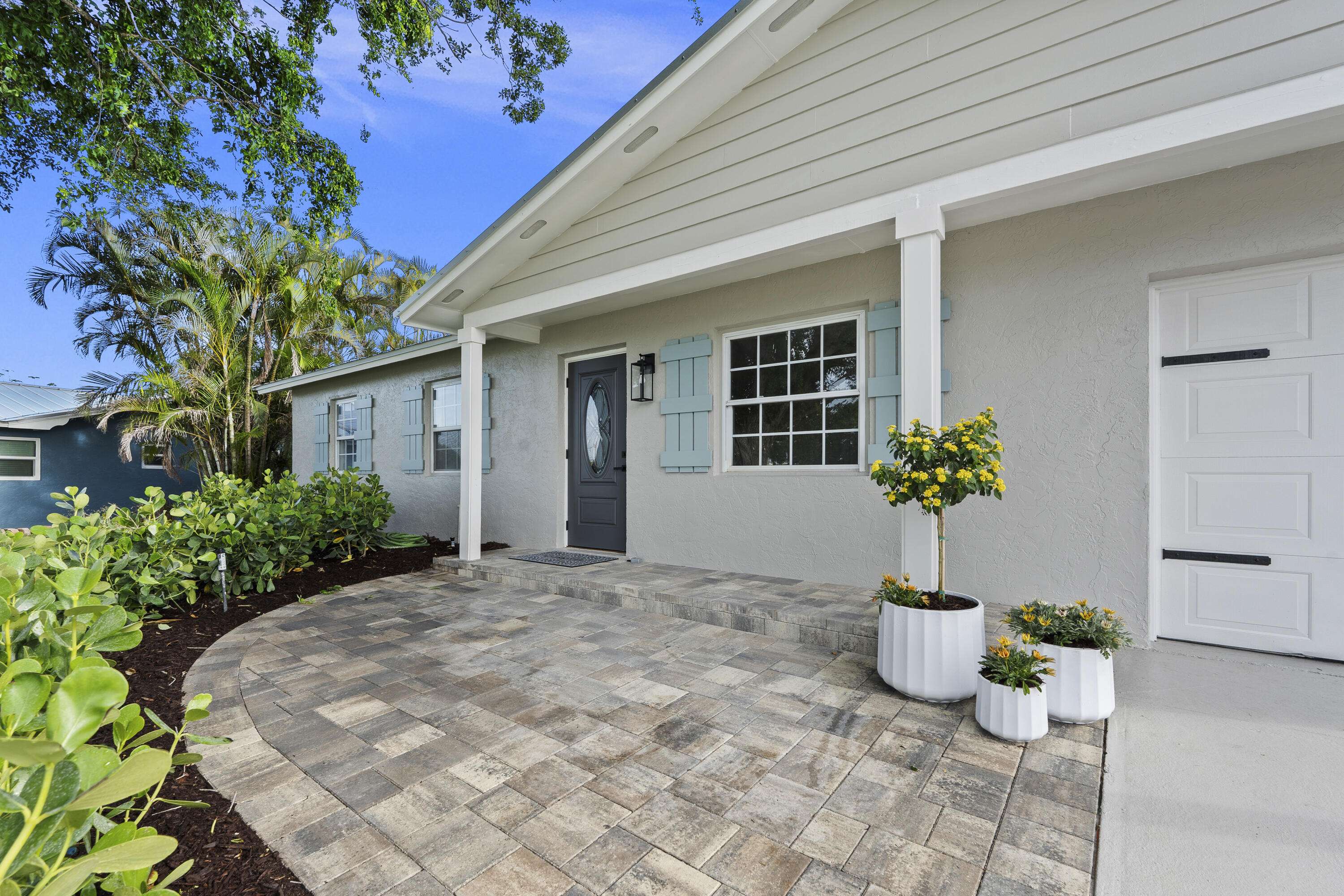 Jensen Beach, FL 34957,2337 NE 16th CT