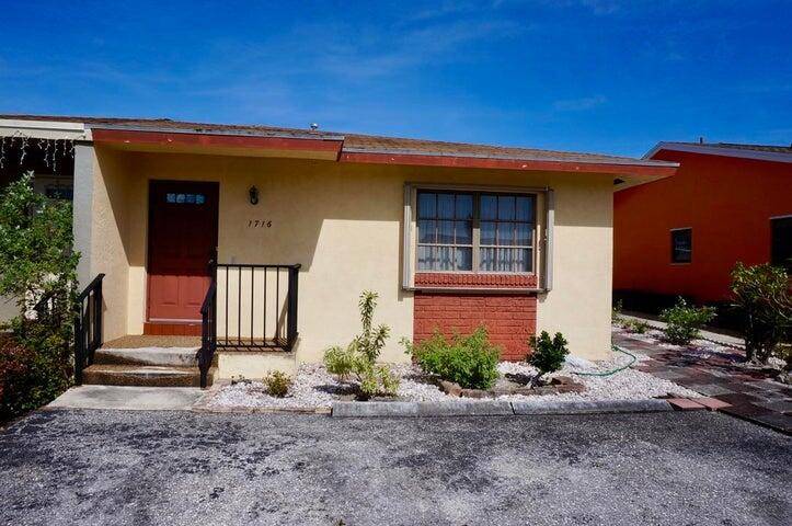 Lake Worth Beach, FL 33460