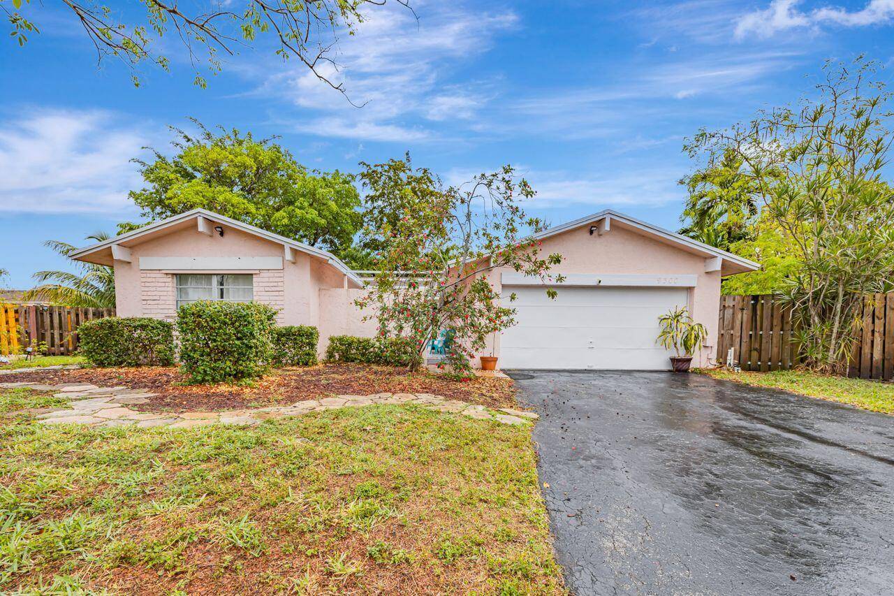 Sunrise, FL 33351,9300 NW 38 PL
