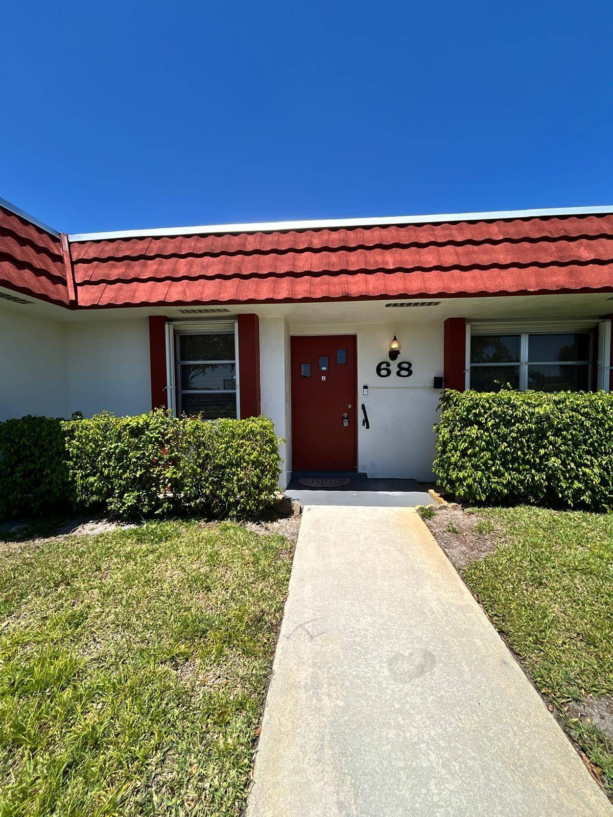 West Palm Beach, FL 33415,5800 W Fernley DR 68