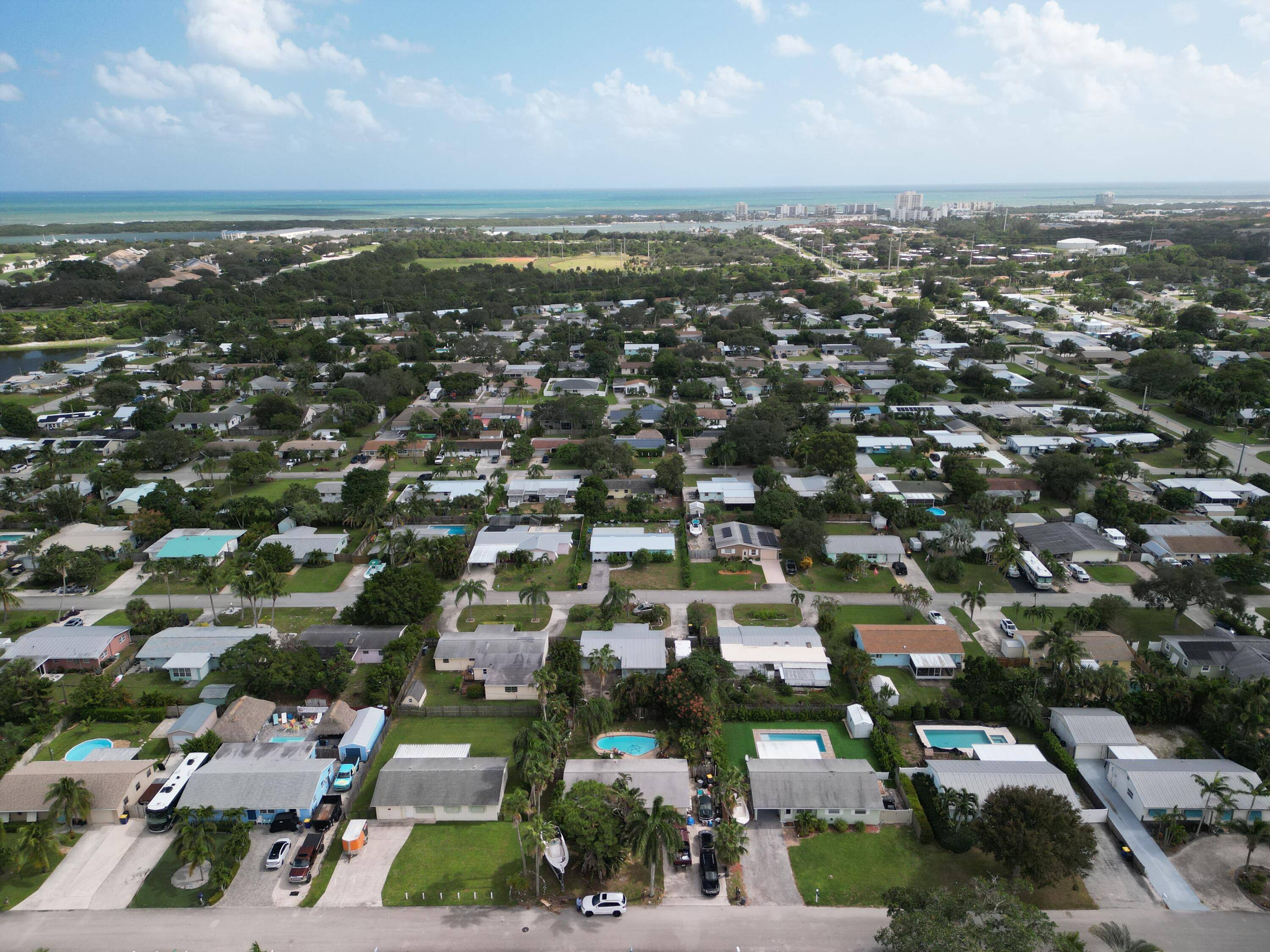 West Palm Beach, FL 33407,427 32nd ST