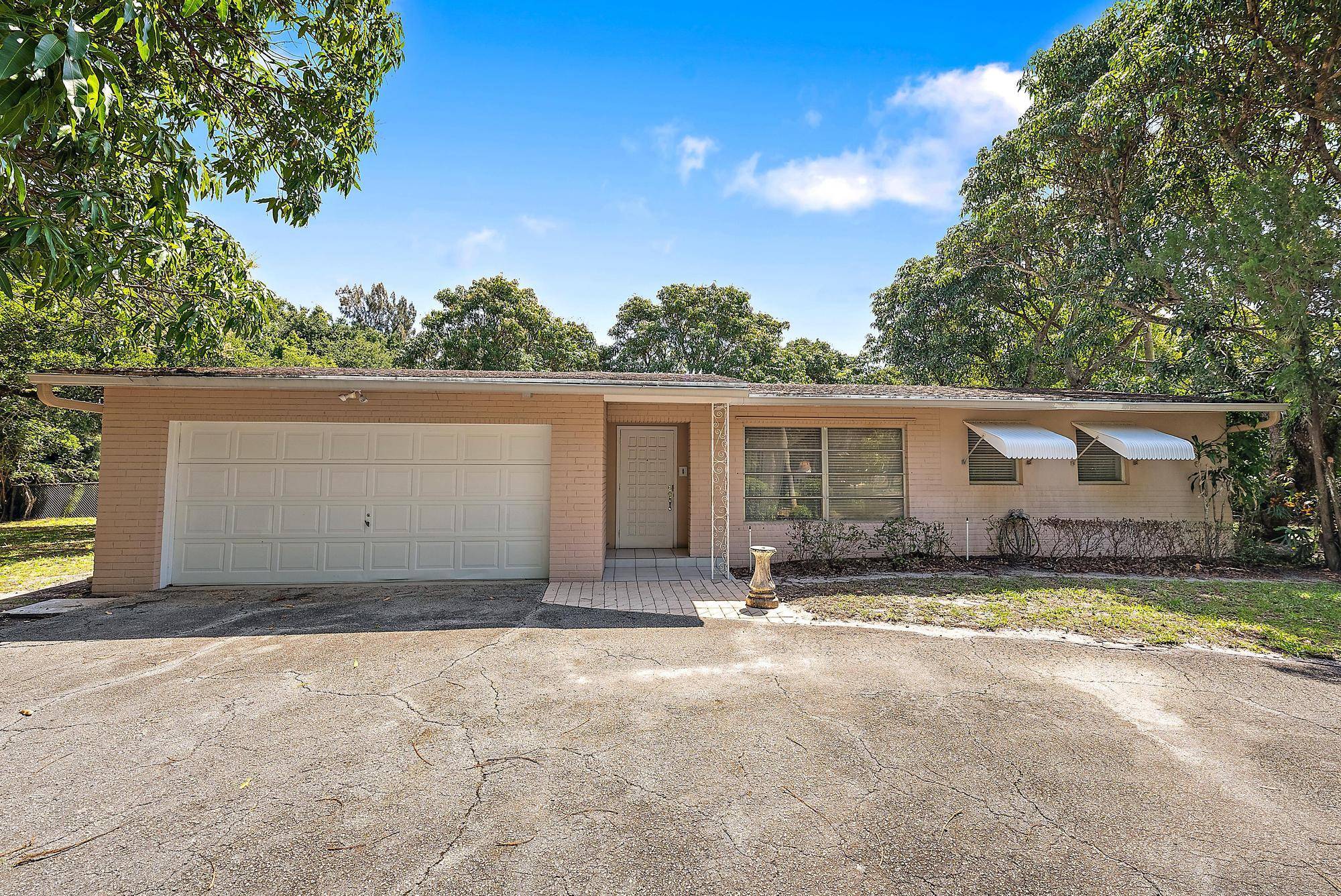 Palm Beach Gardens, FL 33410,11270 Monet LN