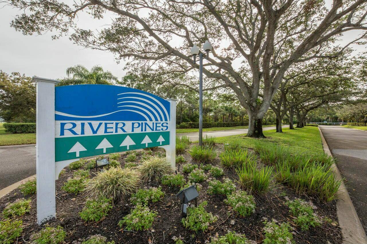 Stuart, FL 34997,6166 SE Riverboat DR 926