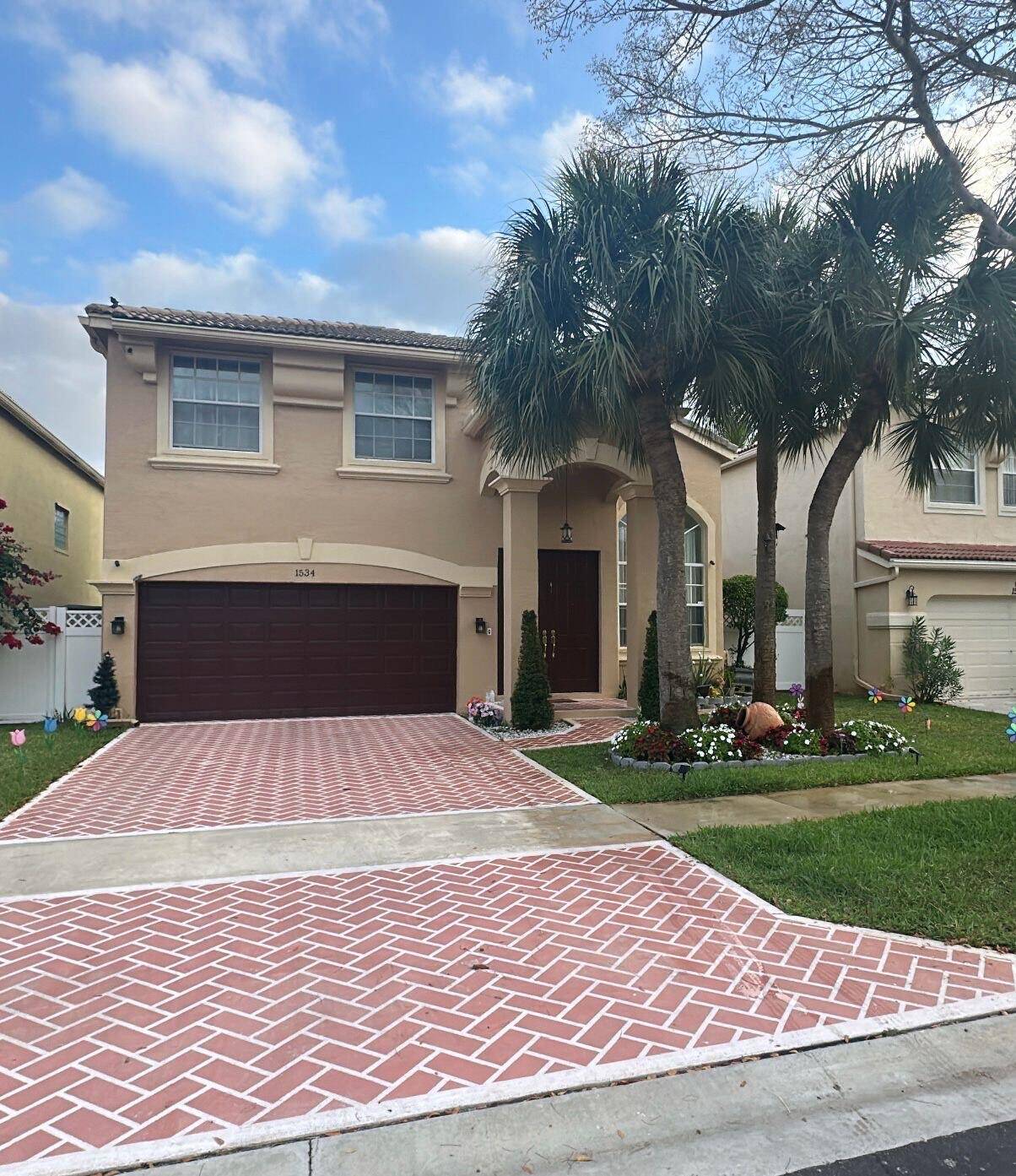 Royal Palm Beach, FL 33411,1534 Running Oak LN