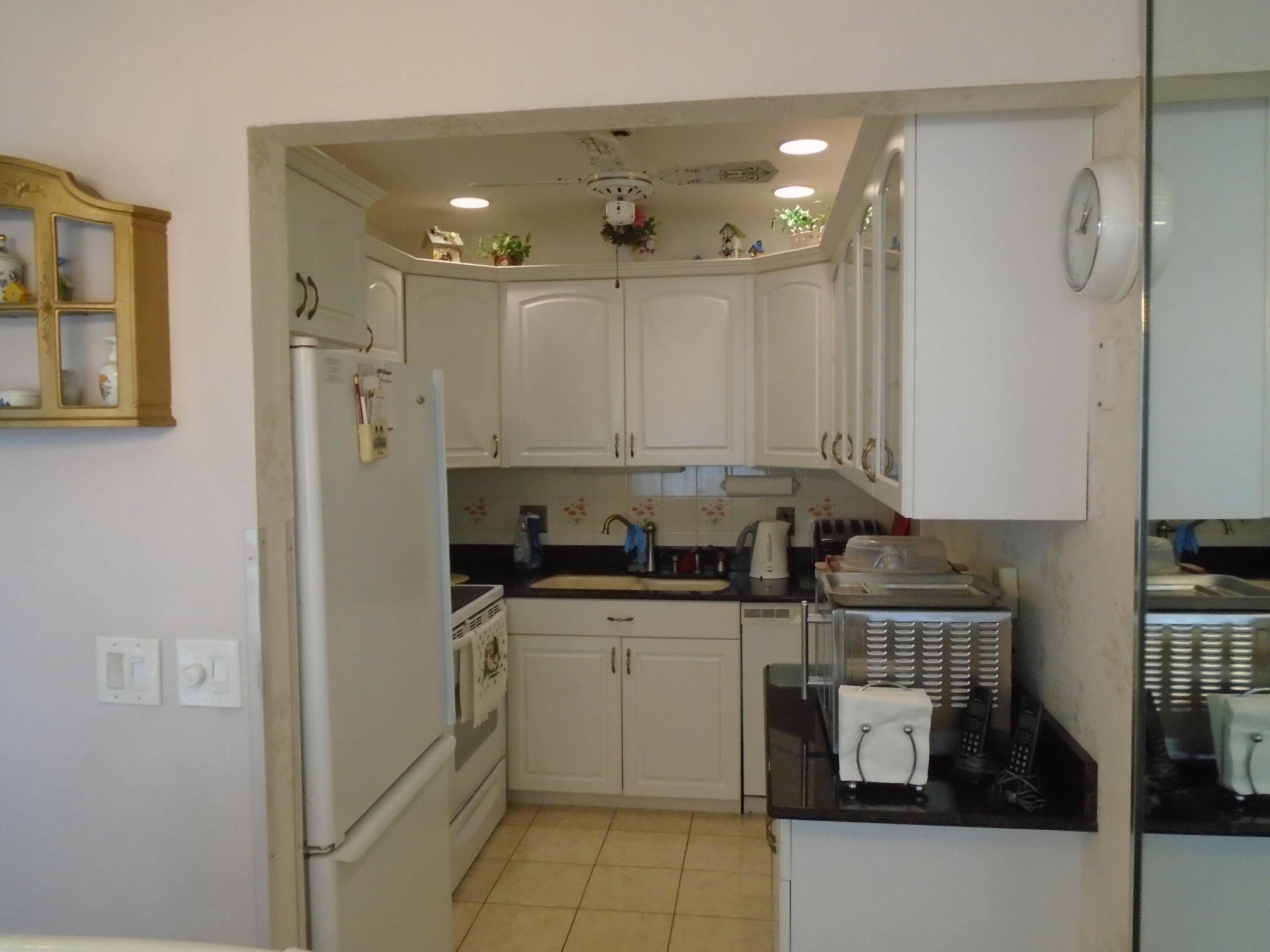 Palm Springs, FL 33461,3300 Springdale BLVD 316