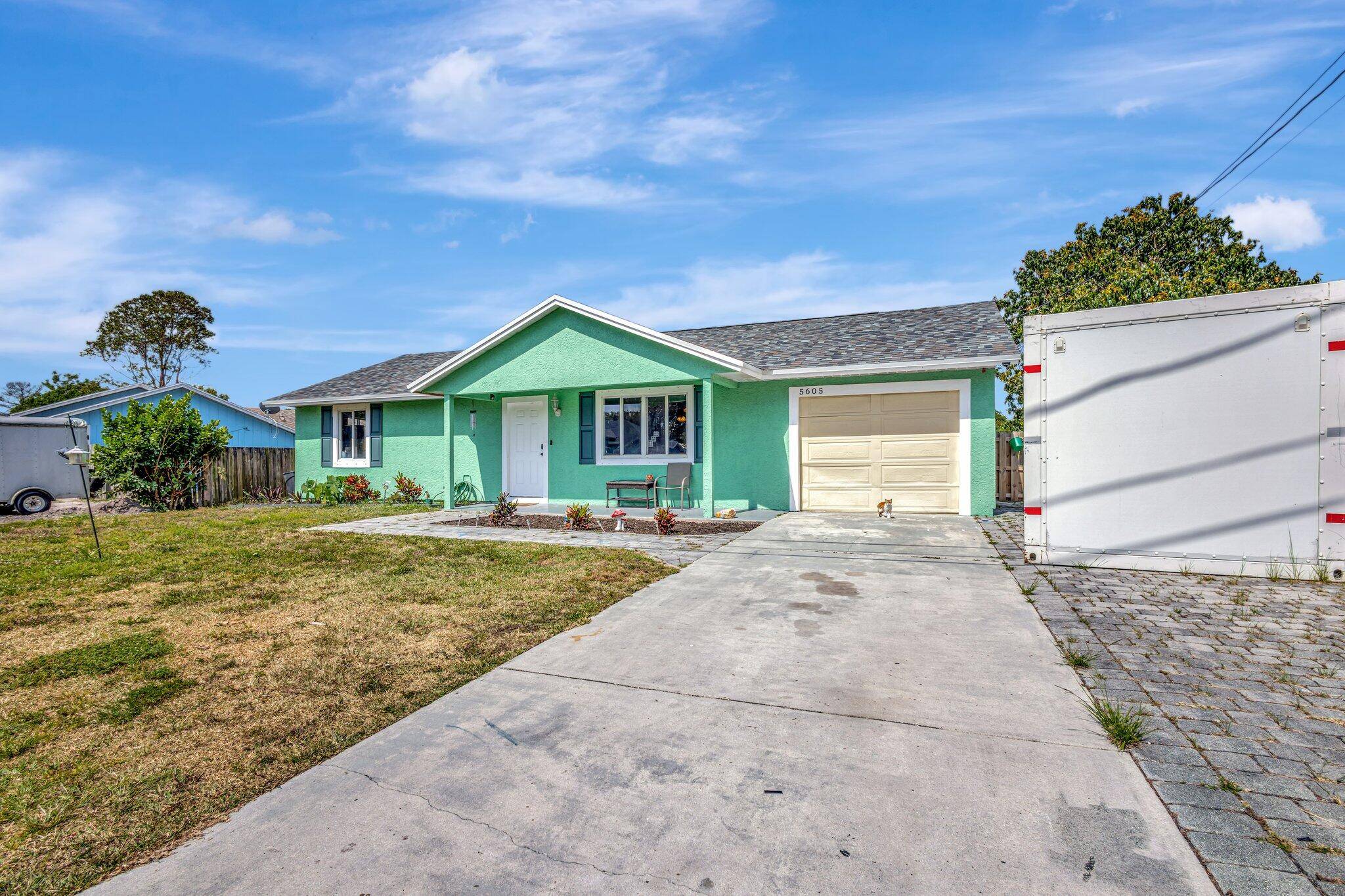 Fort Pierce, FL 34982,5605 Sunset BLVD