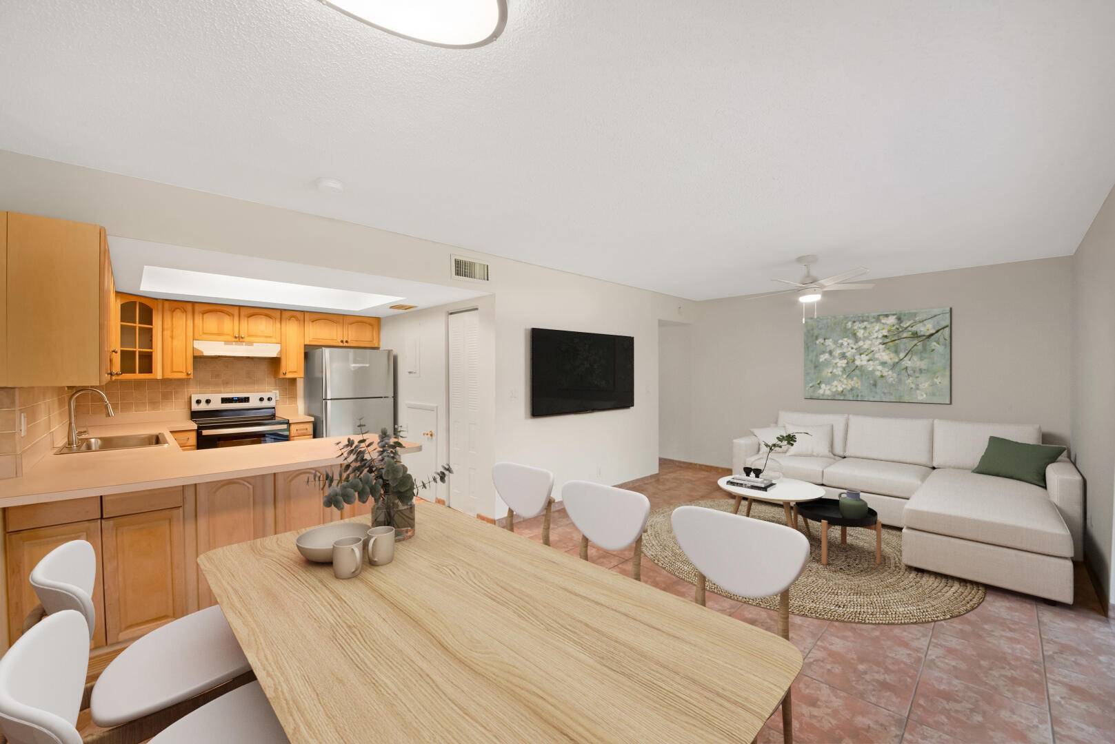 Davie, FL 33324,31 Toledo CT 4-35