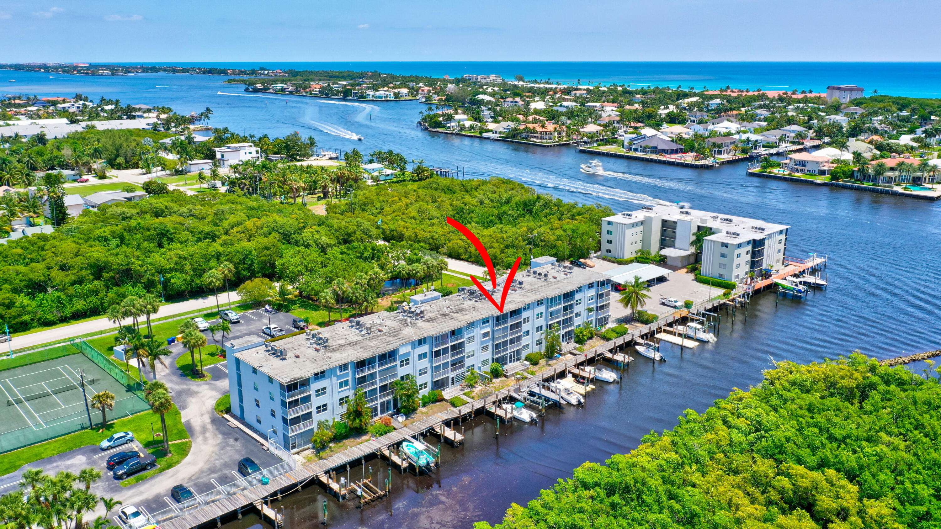 Boynton Beach, FL 33435,689 NE 6th CT 405