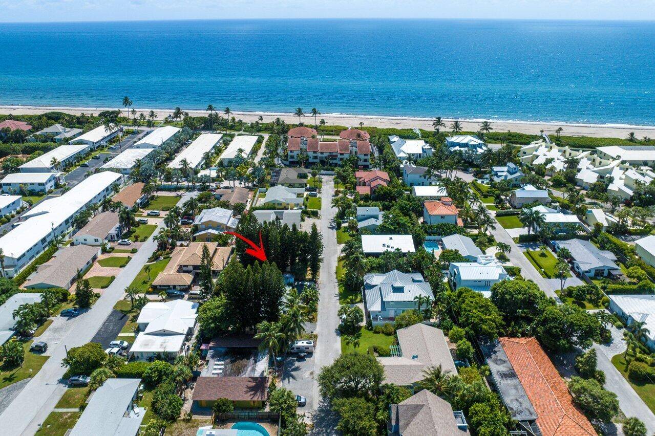 Ocean Ridge, FL 33435,11 Sailfish LN