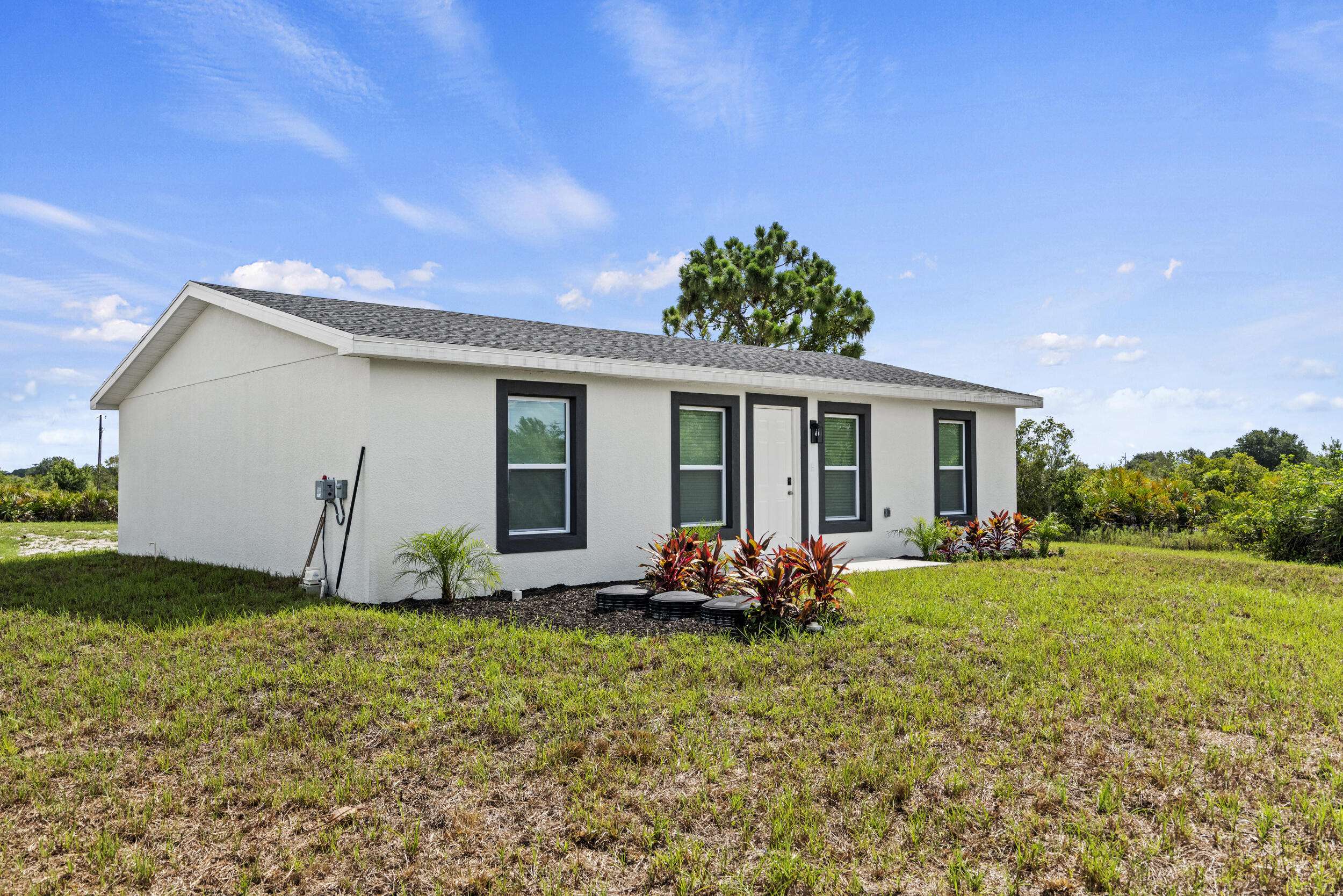 Okeechobee, FL 34972,18767 NW 240th ST