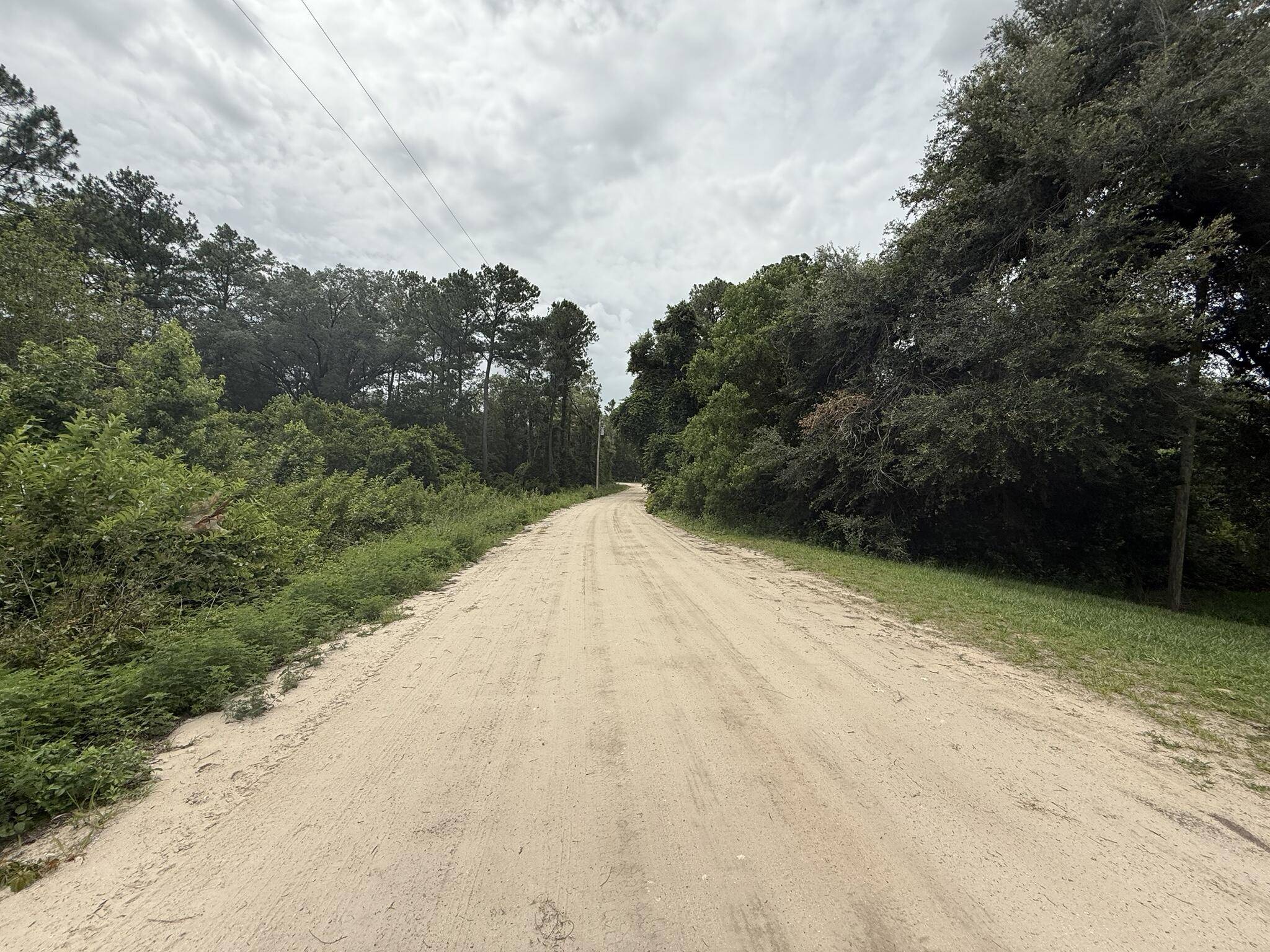 Interlachen, FL 32148,129 Fishermans DR