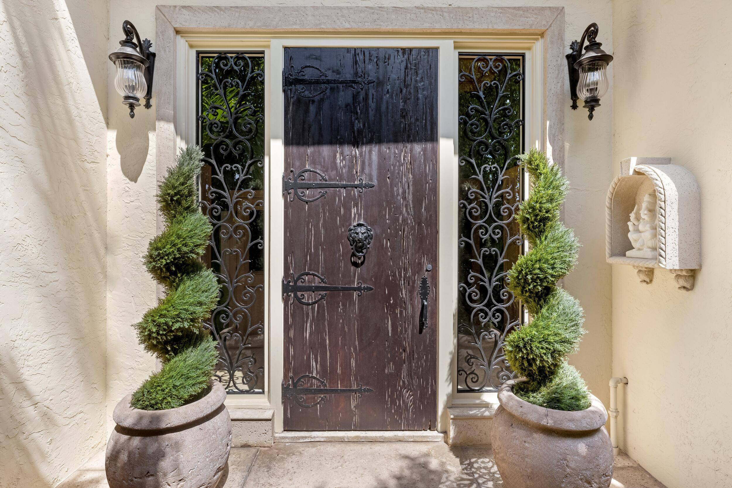 Palm Beach, FL 33480,175 Sunset AVE