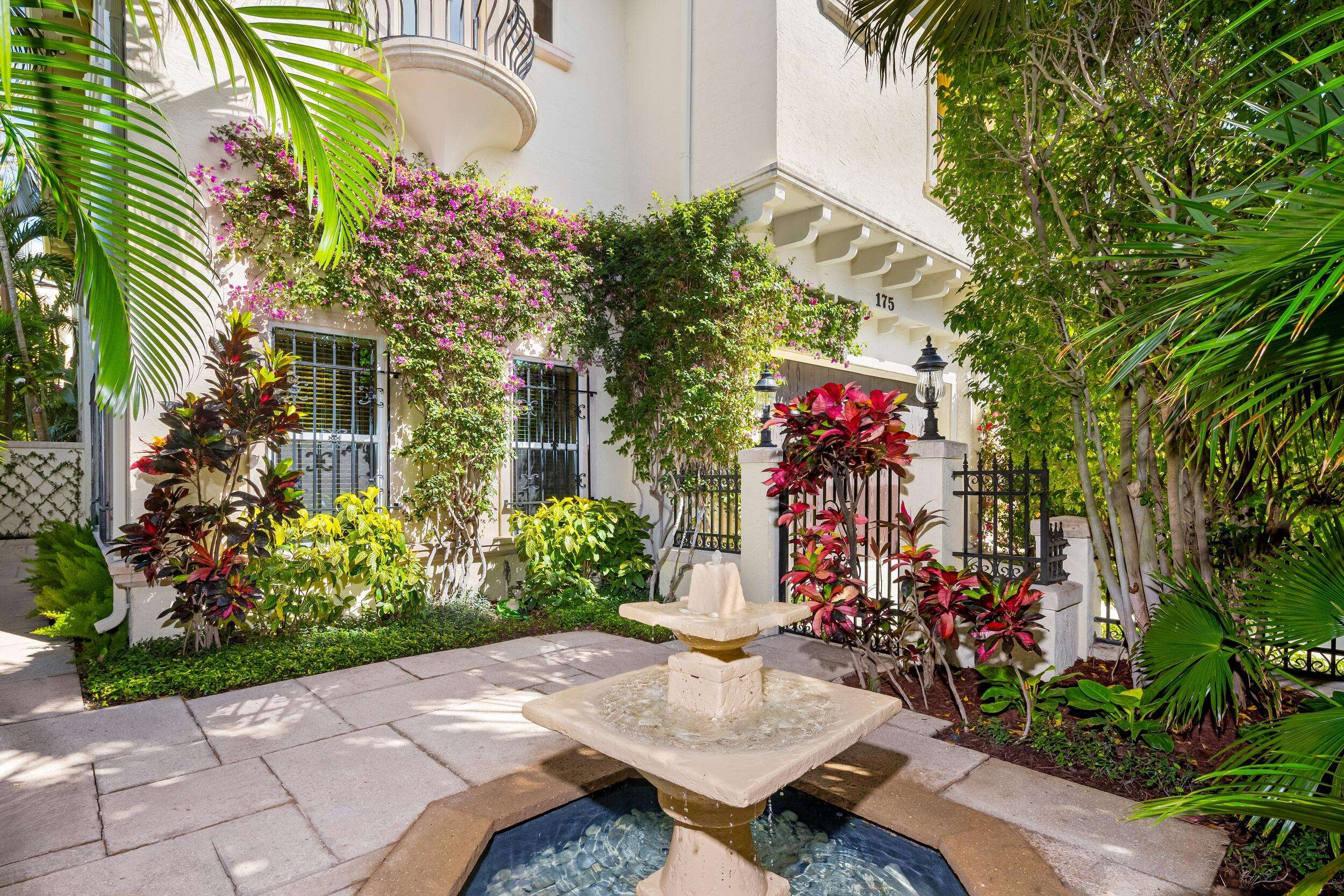 Palm Beach, FL 33480,175 Sunset AVE