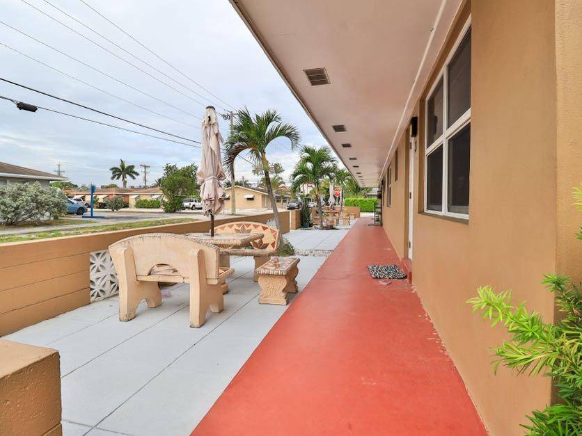 Lake Worth Beach, FL 33460,1602 N N J ST 3