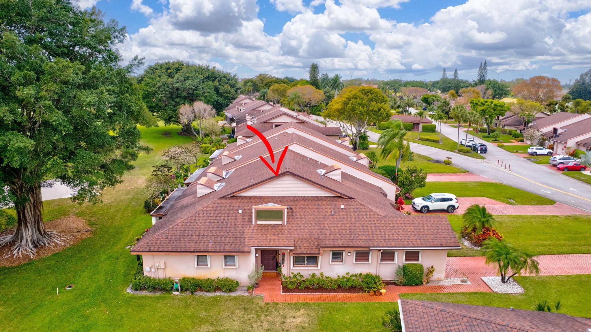 Lake Worth, FL 33467,6700 Versailles CT