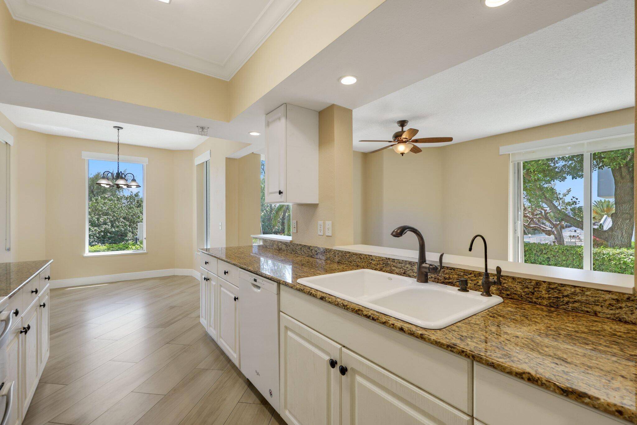 Pompano Beach, FL 33062,2880 NE 14th Street CSWY 113