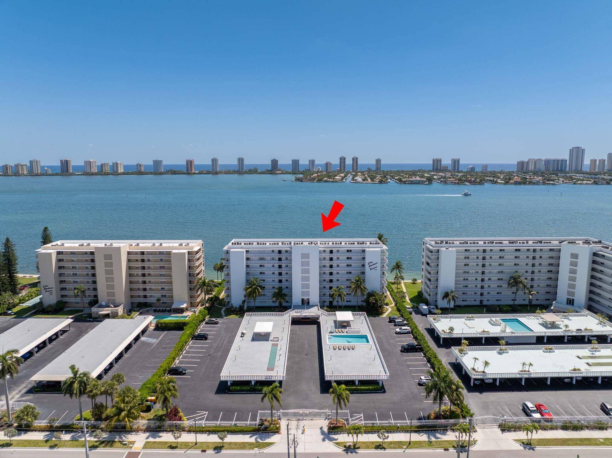 Lake Park, FL 33403,401 Lake Shore DR 504