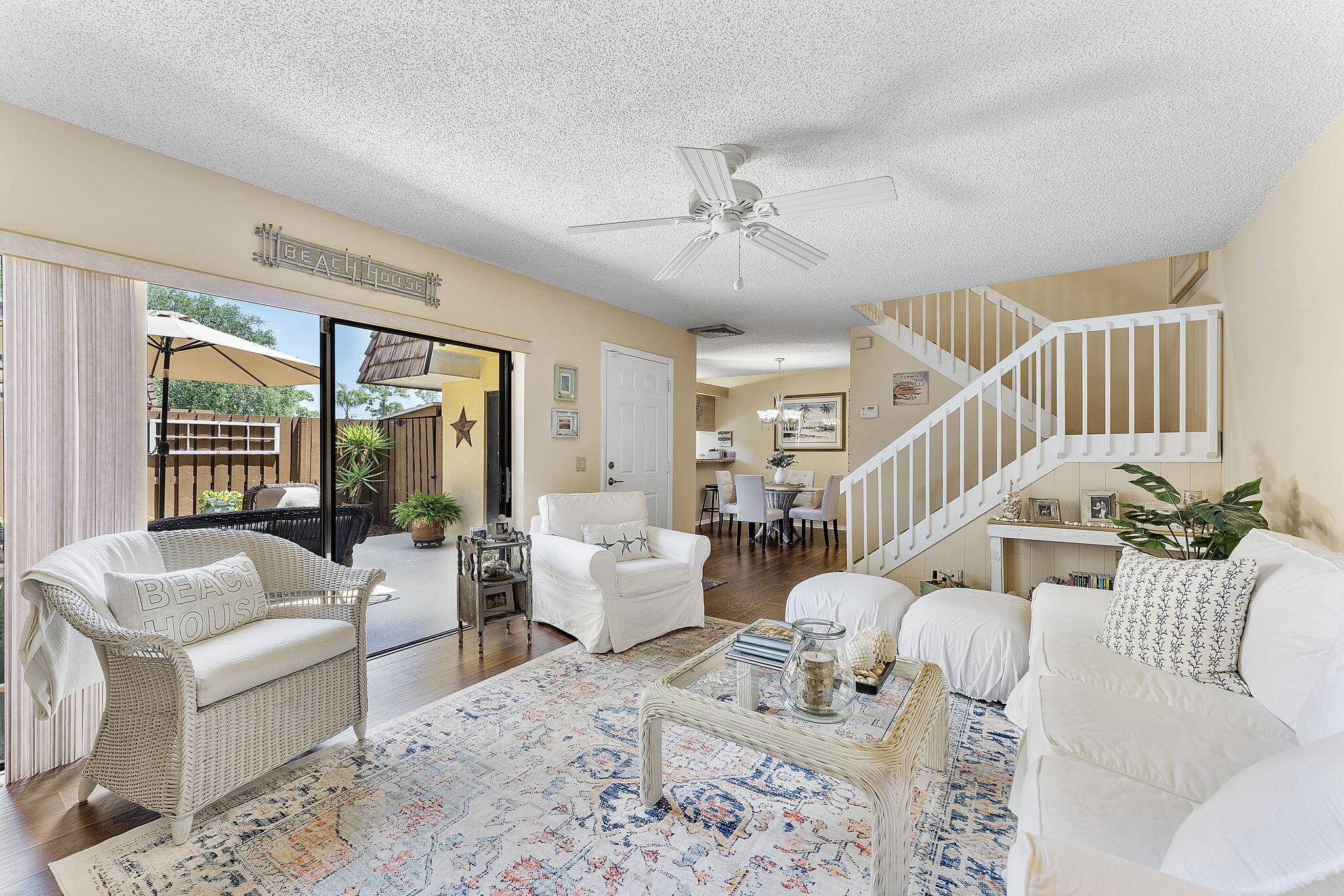 Greenacres, FL 33463,2802 28th LN