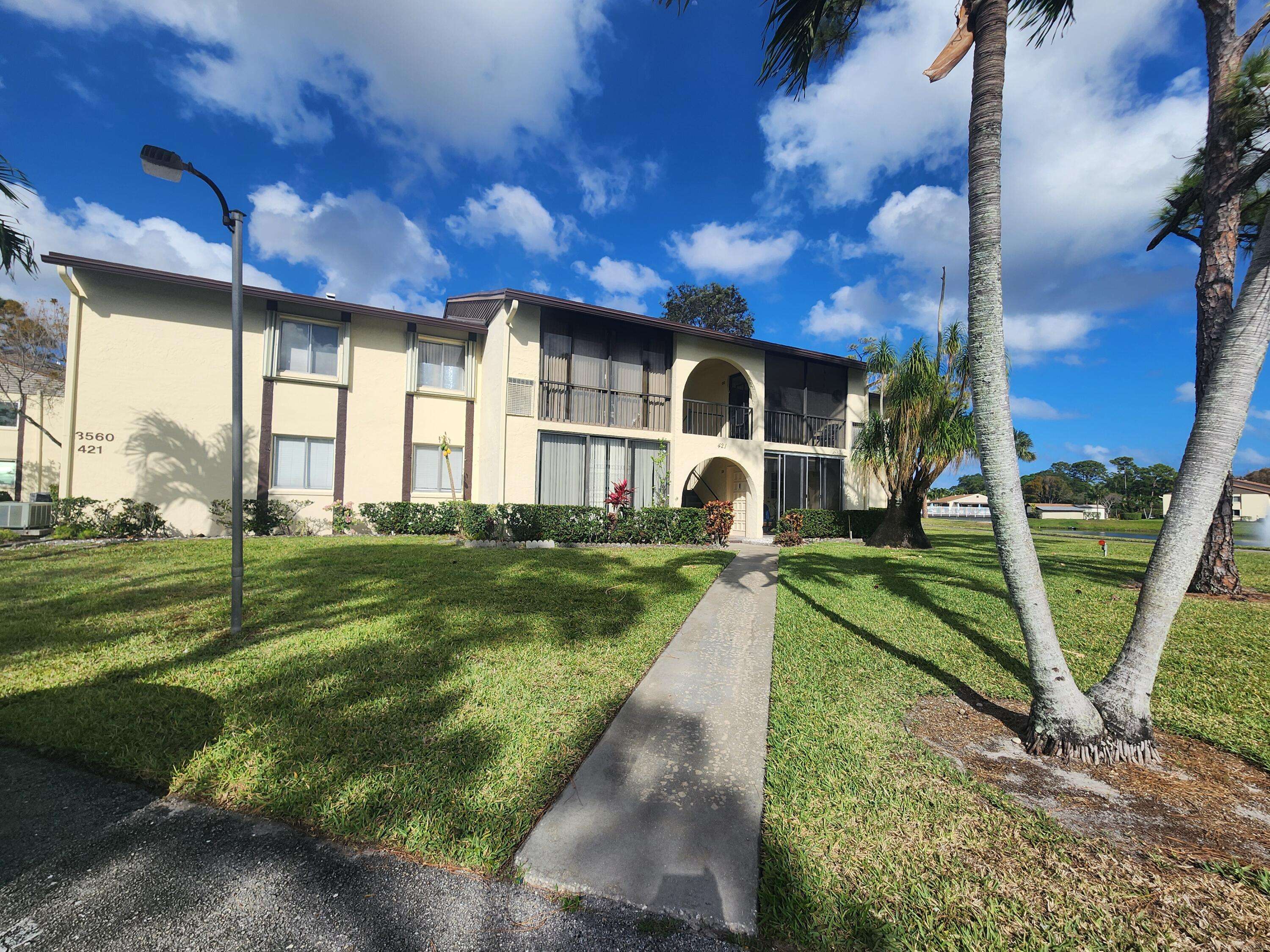 Greenacres, FL 33463,3560 Lazy Pine WAY B-1