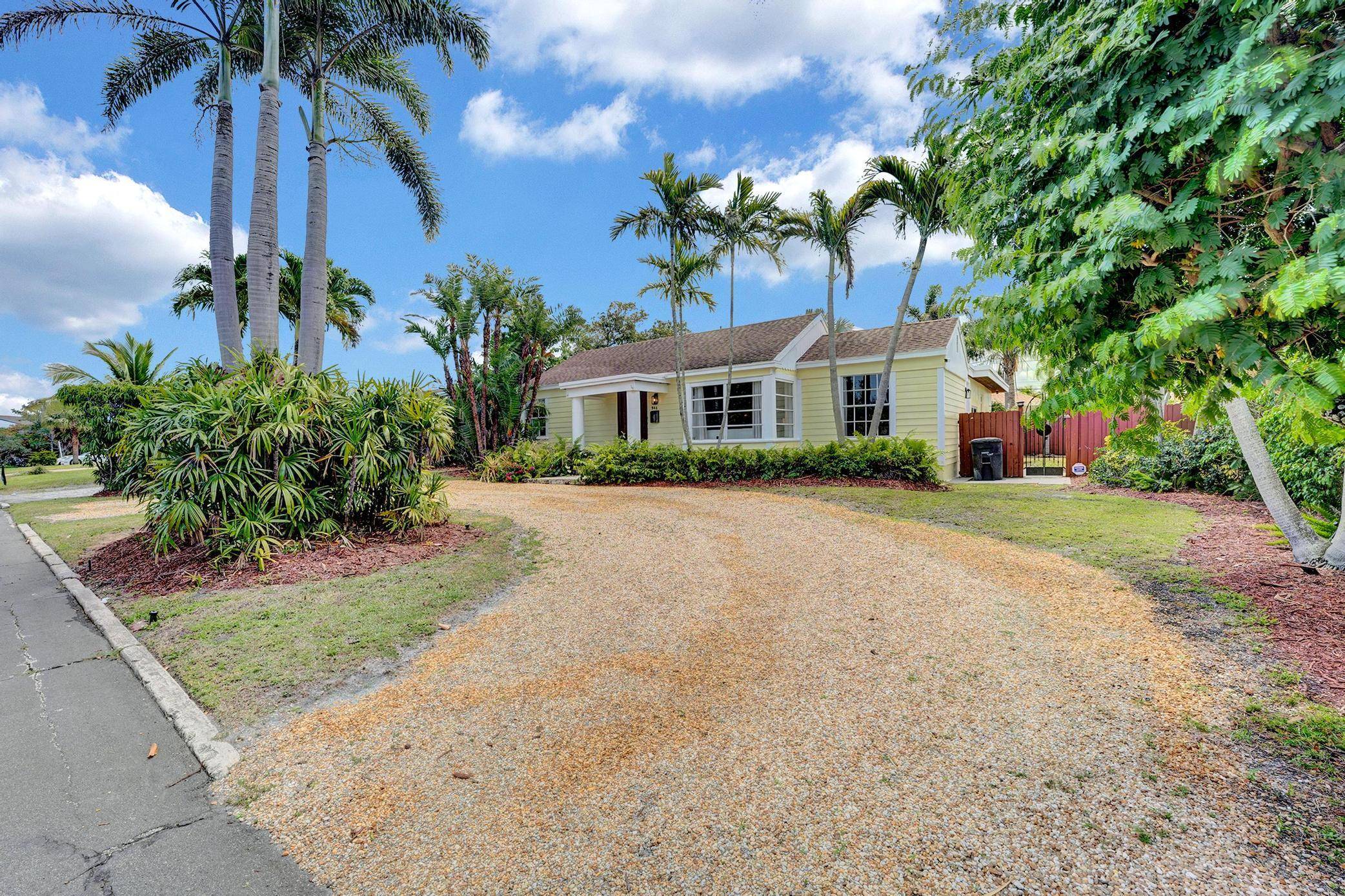 West Palm Beach, FL 33405,946 Paseo Morella