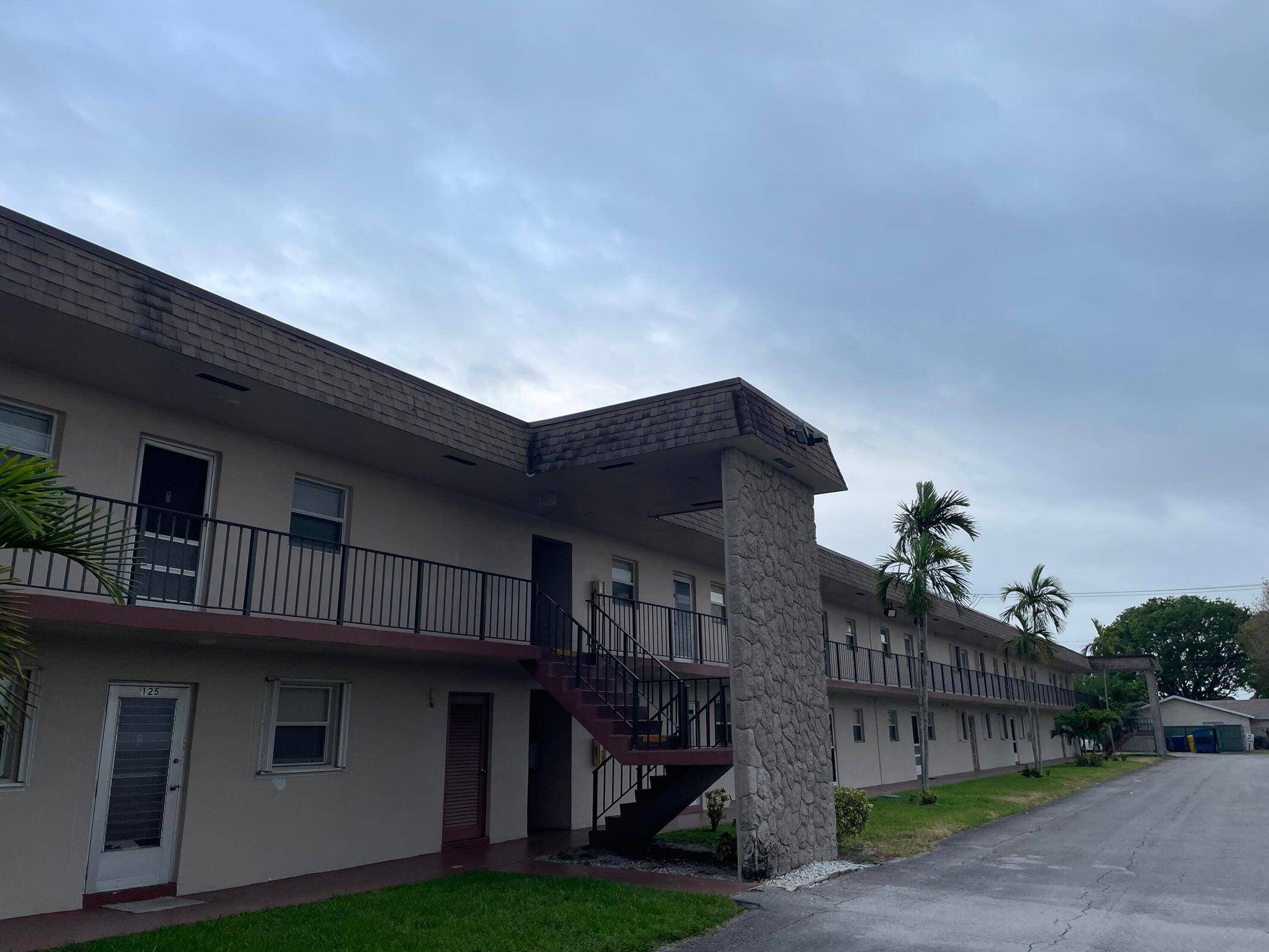 Palm Springs, FL 33461,200 Bonnie BLVD 123
