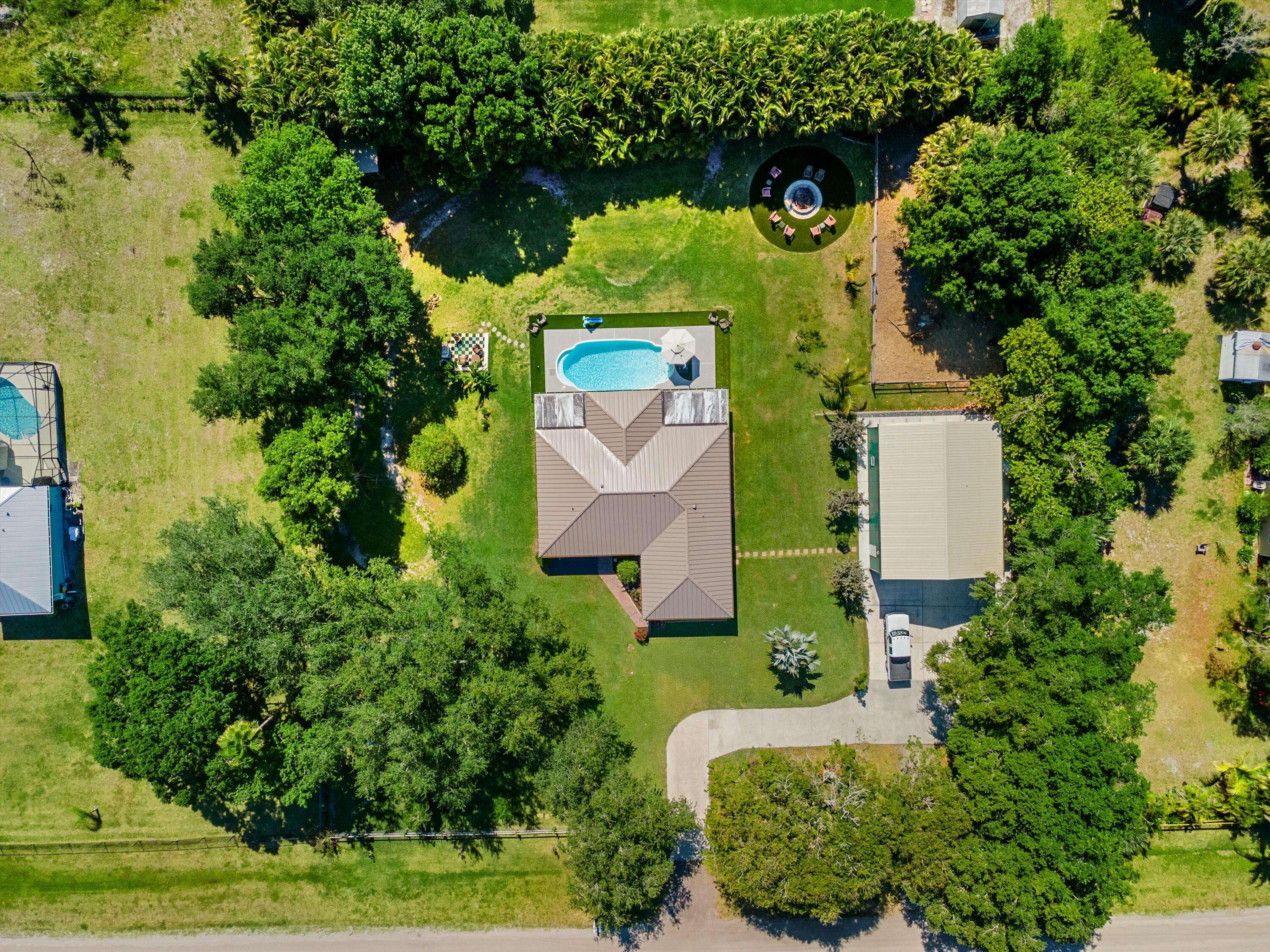 Palm Beach Gardens, FL 33418,16629 N 74th AVE