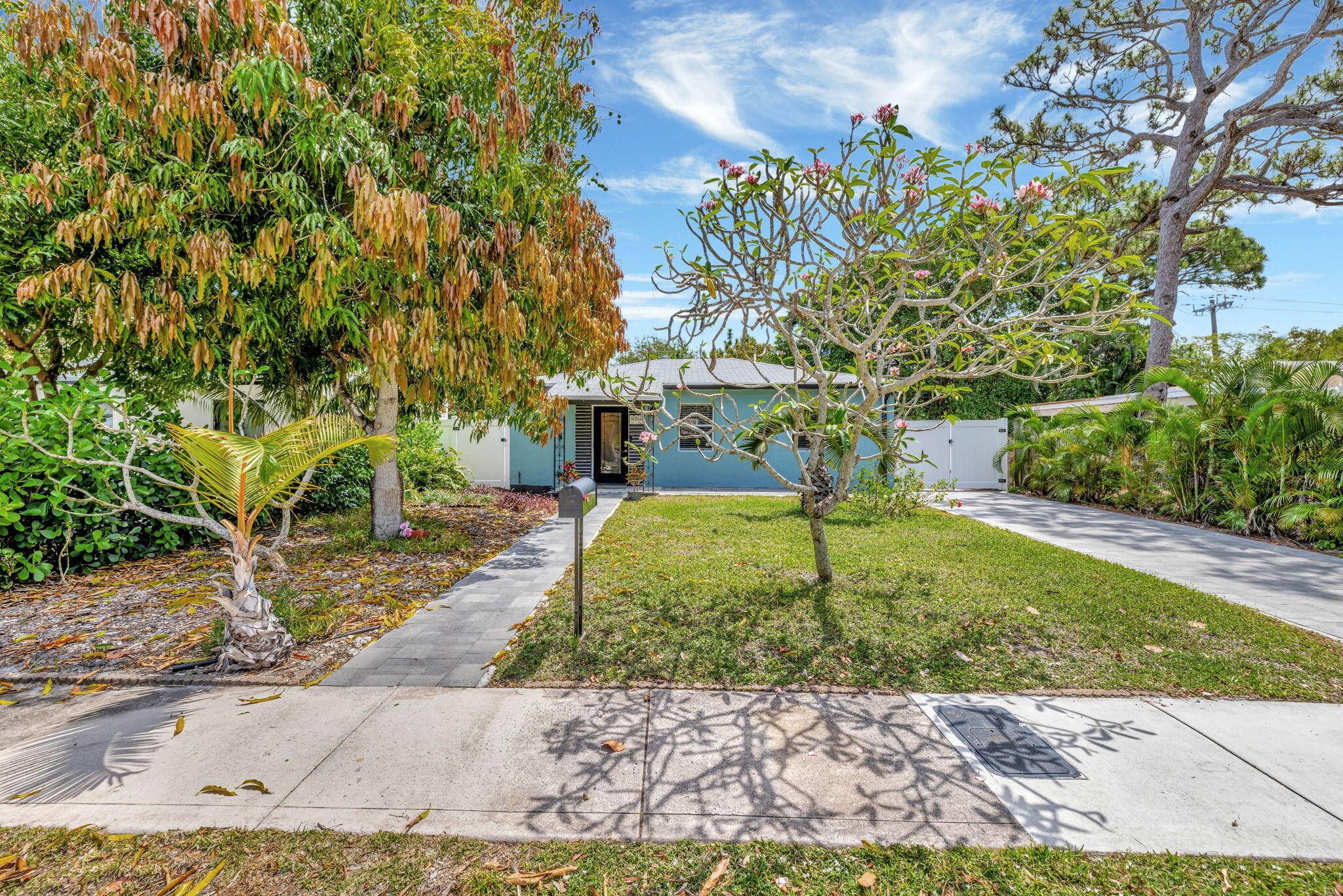 Fort Lauderdale, FL 33311,1312 NW 2nd AVE