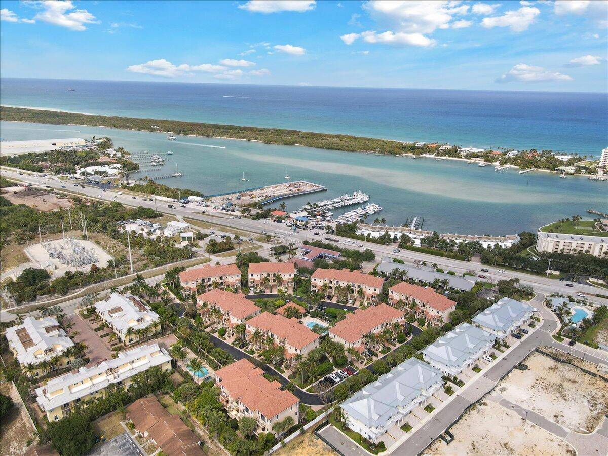 Tequesta, FL 33469,502 Del Sol CIR