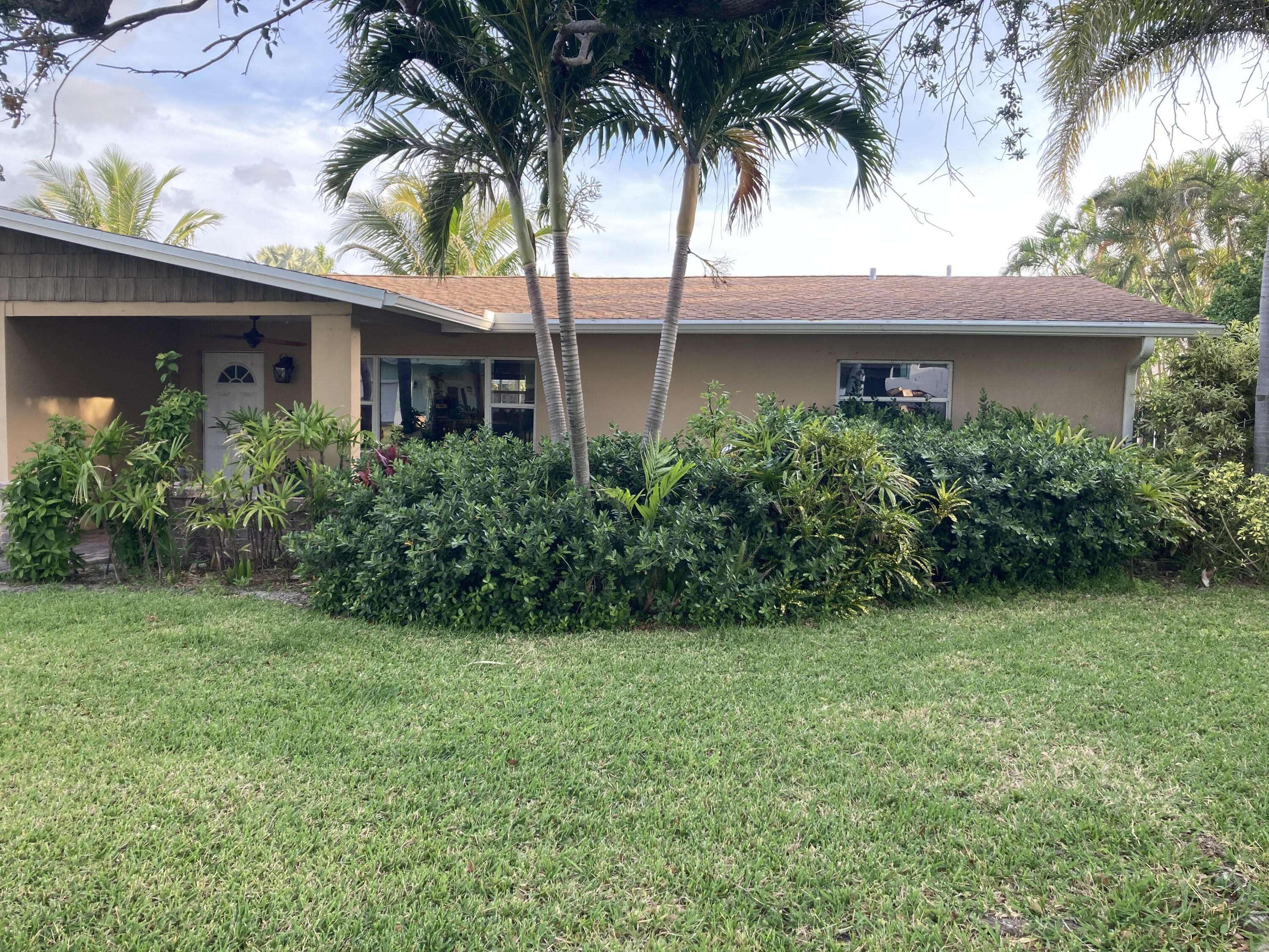 Fort Pierce, FL 34949,1672 Thumb Point DR