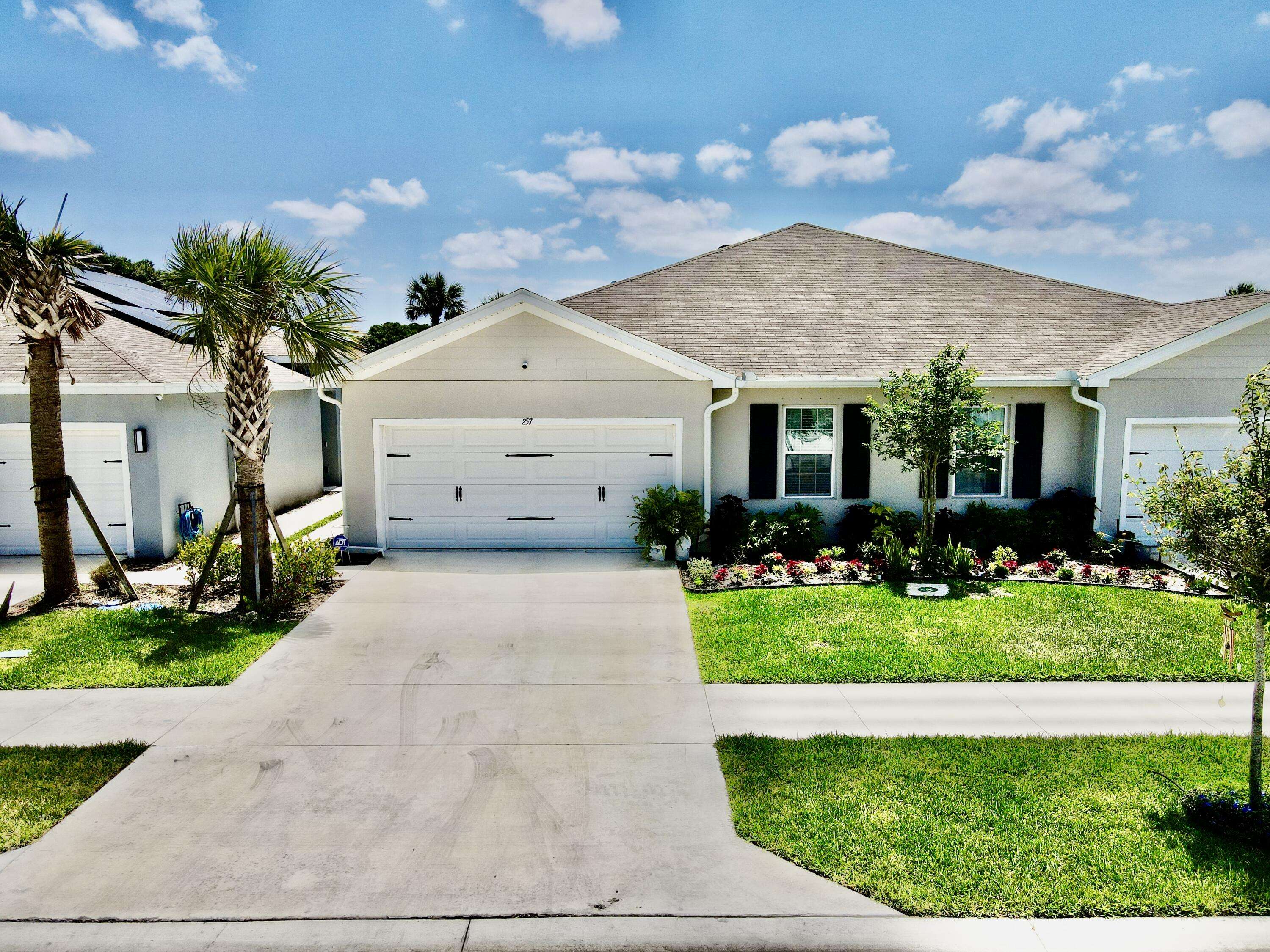 Fort Pierce, FL 34981,257 Raspberry RD