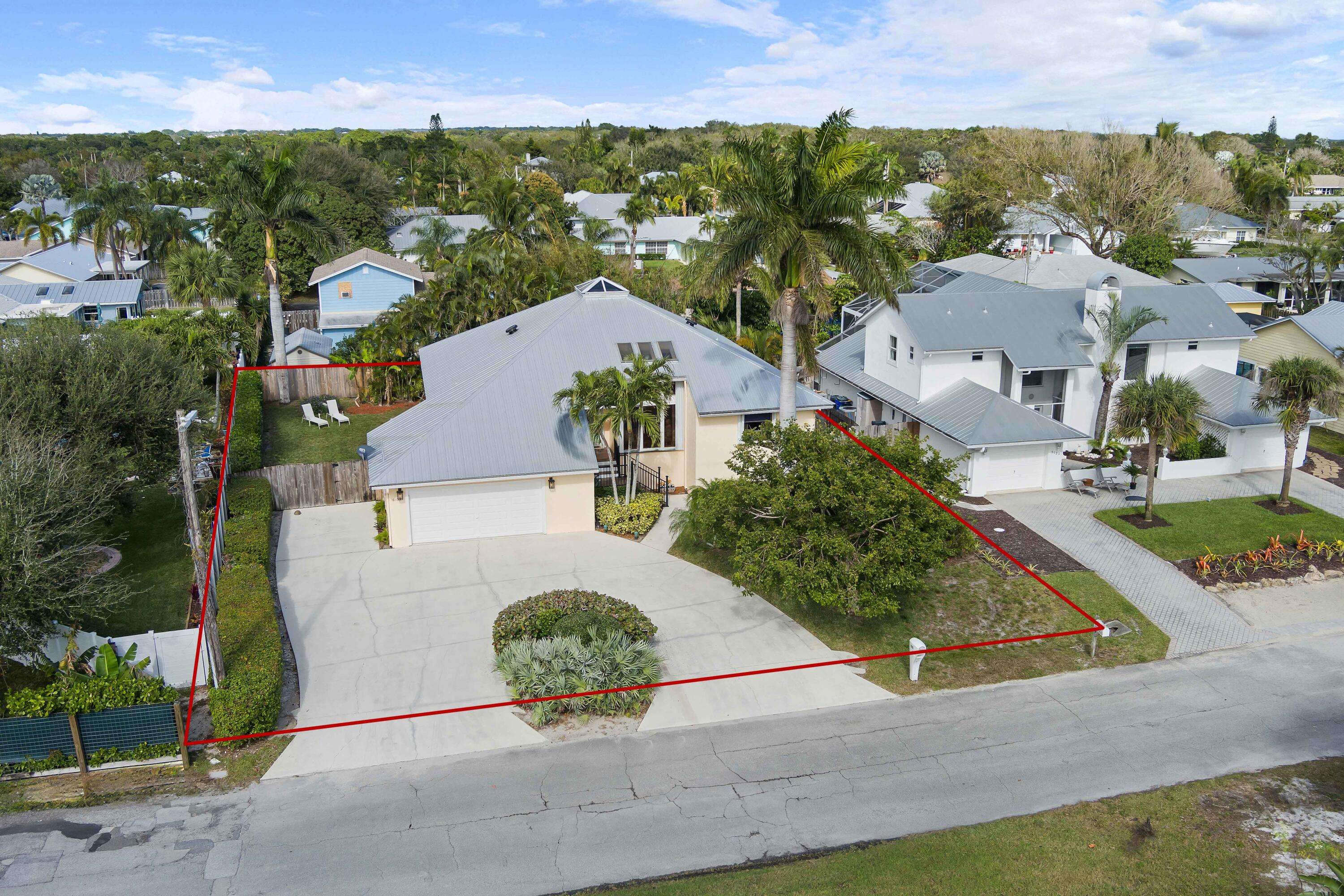 Stuart, FL 34997,5105 SE Matousek ST