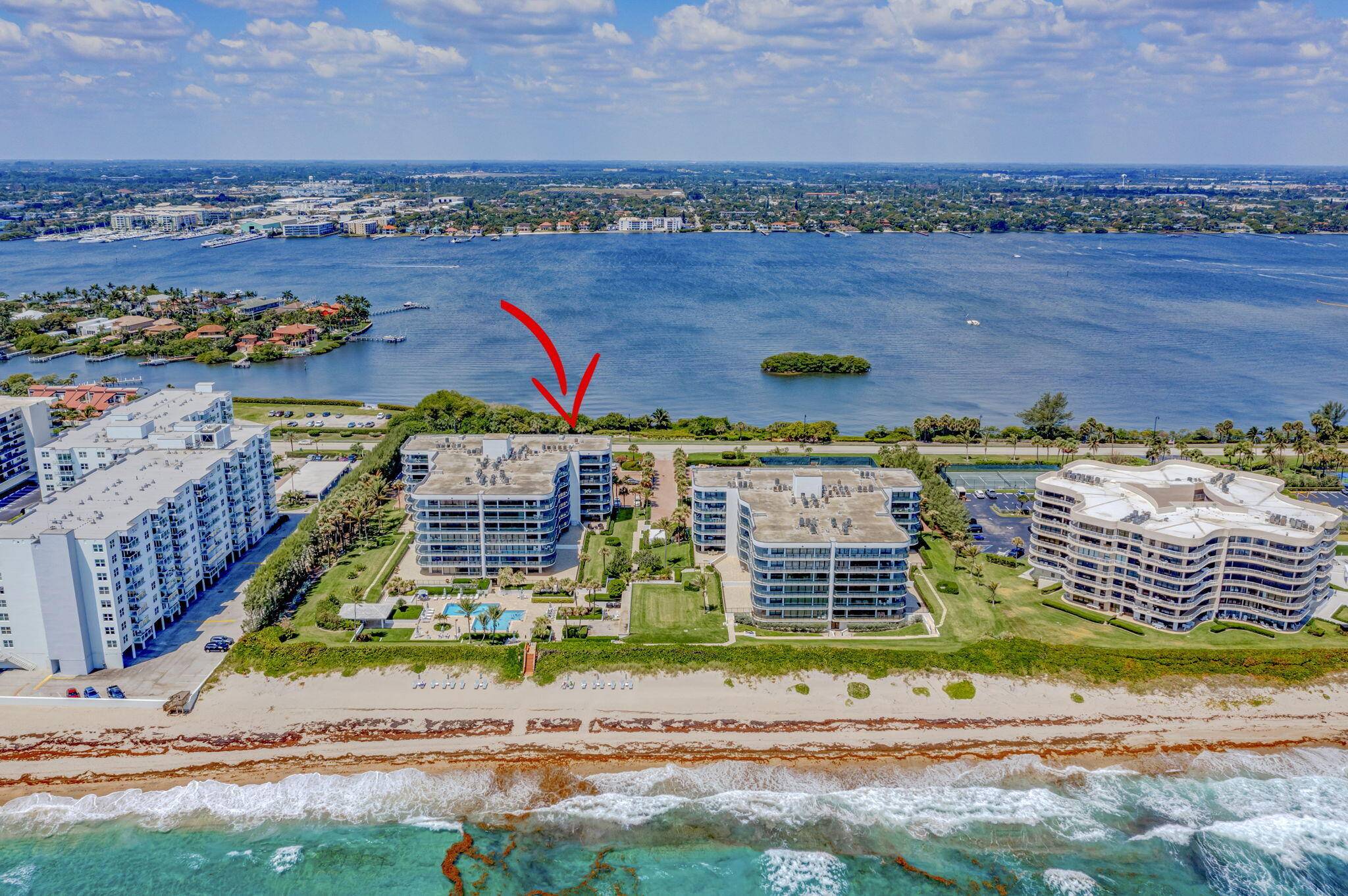 Palm Beach, FL 33480,3440 S E Ocean BLVD 205s